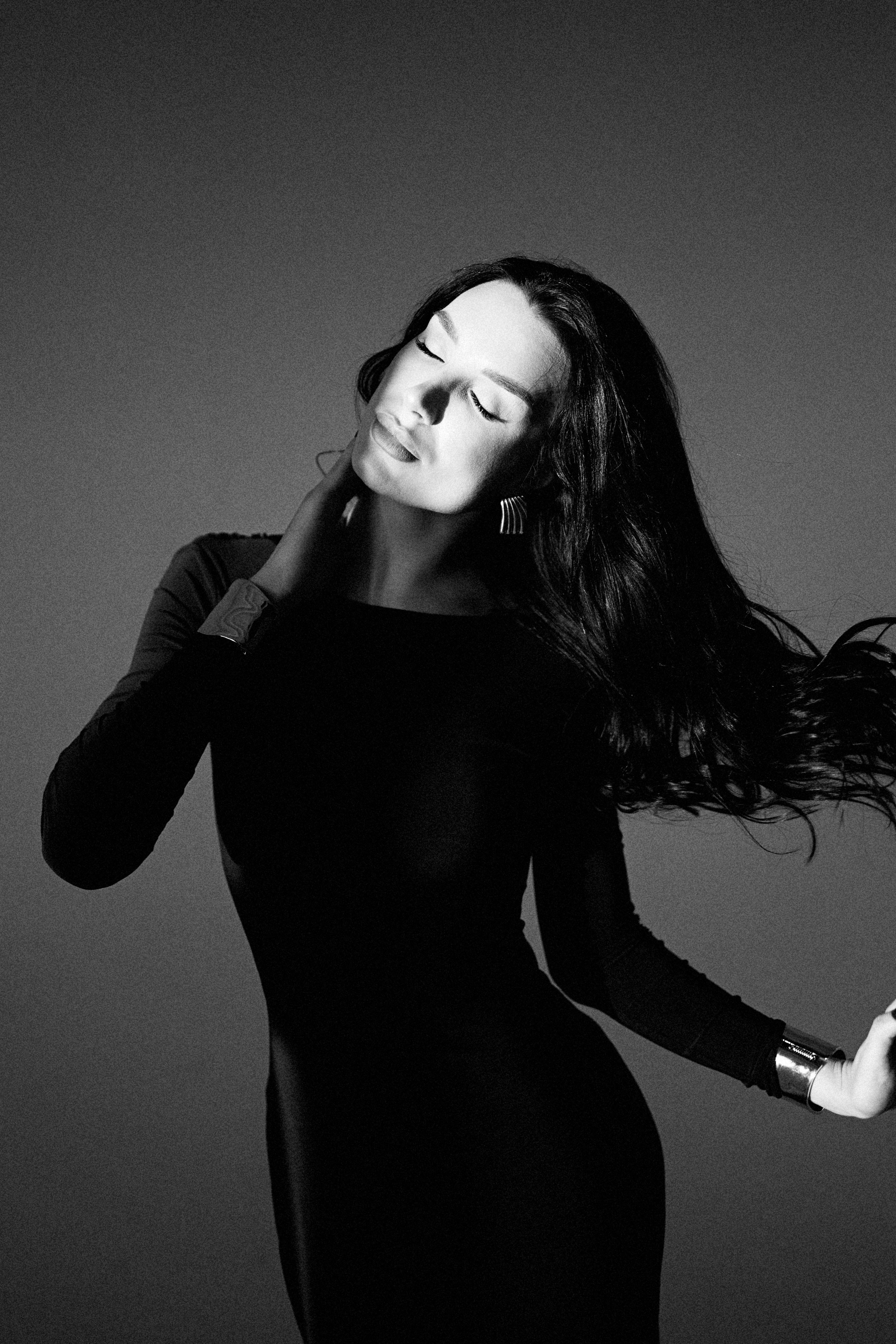 Студийные съемки 2025 г. Фотограф Роксана, Санкт-Петербург