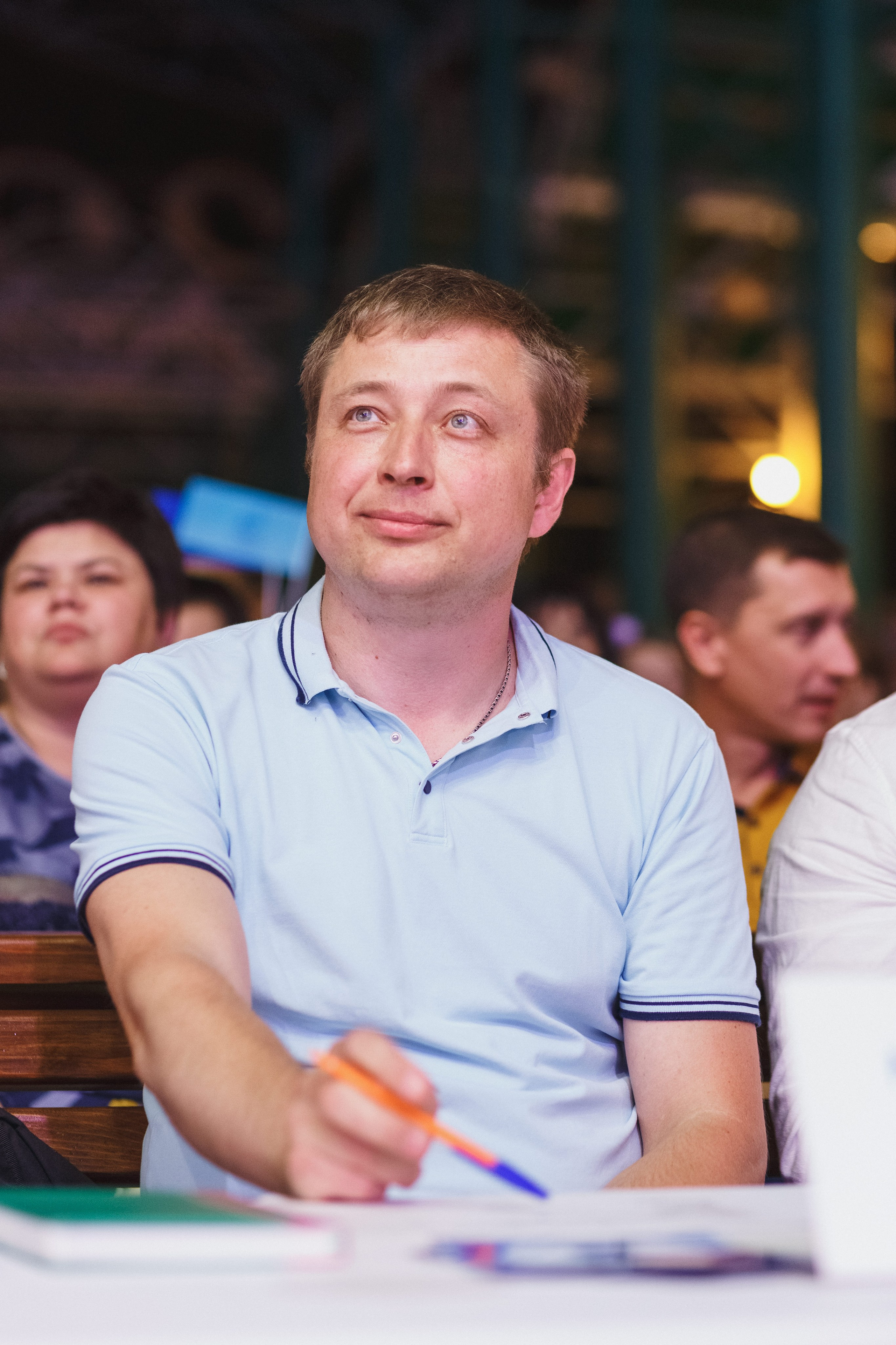 Шутки с уголка: Весёлый день с КВН в Парке Горького Таганрога. Свадебный и семейный фотограф в Таганроге Бакарюк Антон