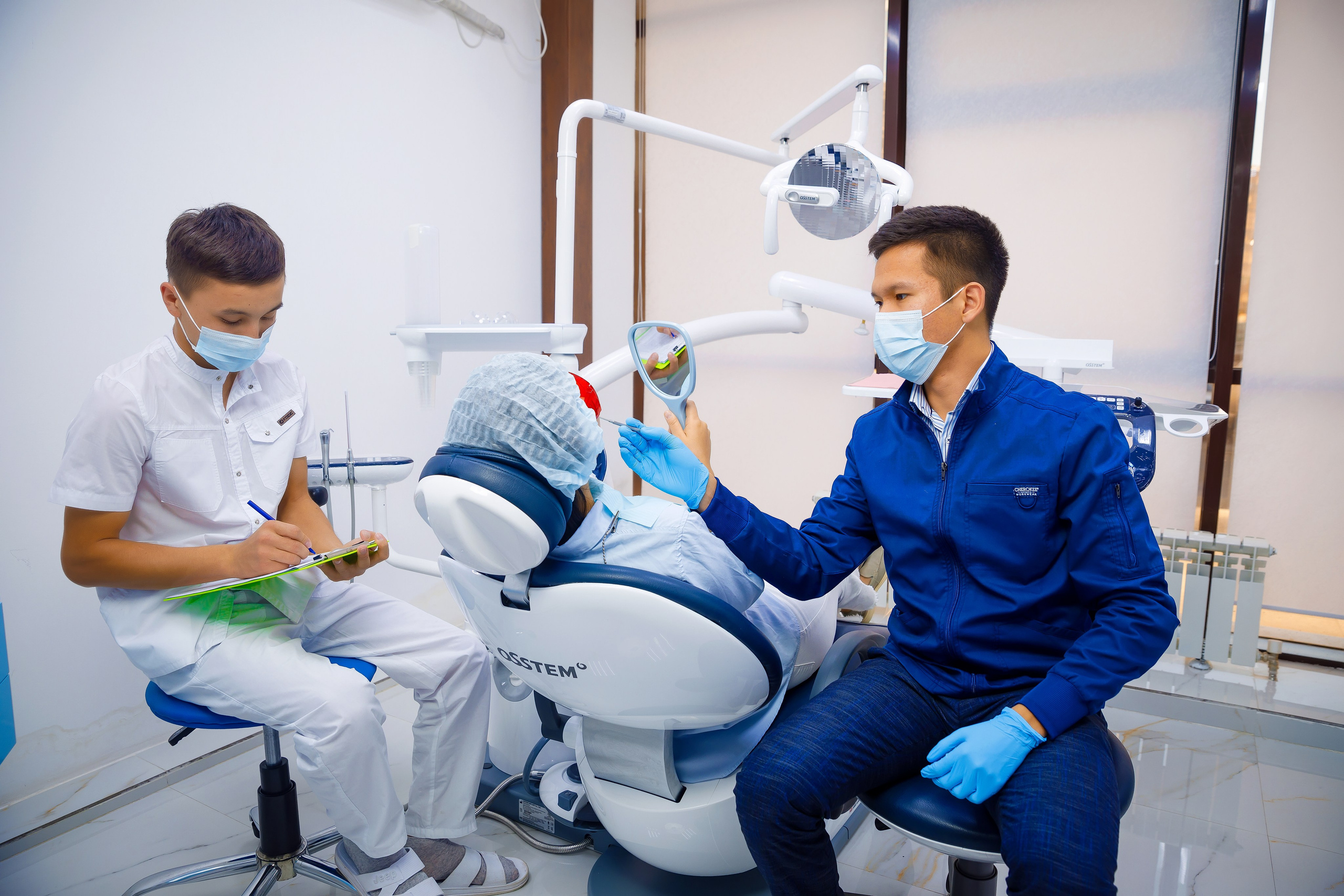 Стамотология. Семейный и Свадебный фотограф в Астане Александр Астапов