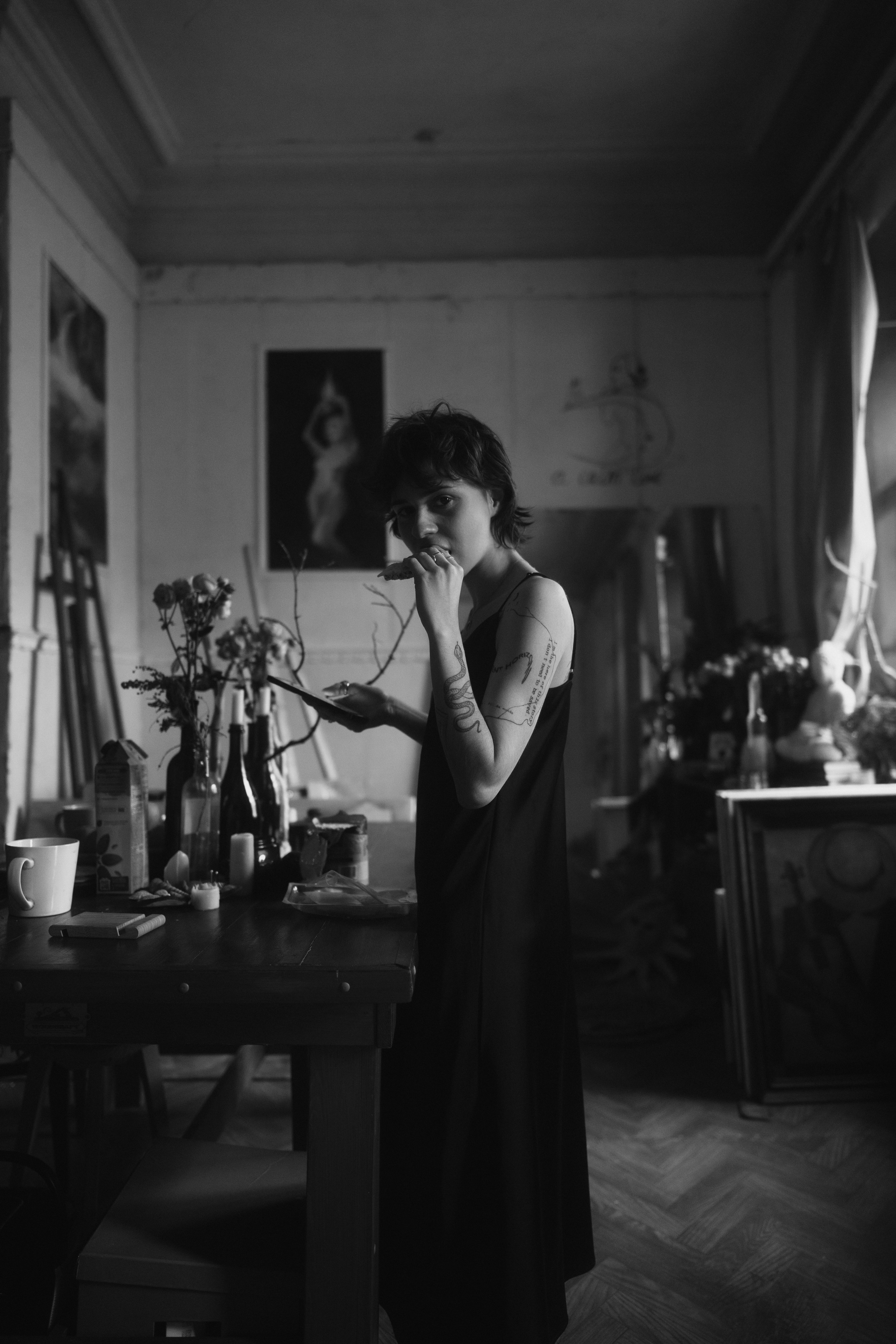 Портретная женская фотосессия в творческой студии с Нелли в Казани