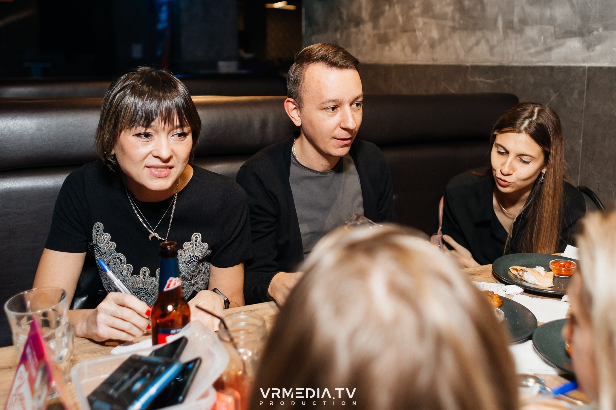 WoW QuiZ в баре «Друзья»