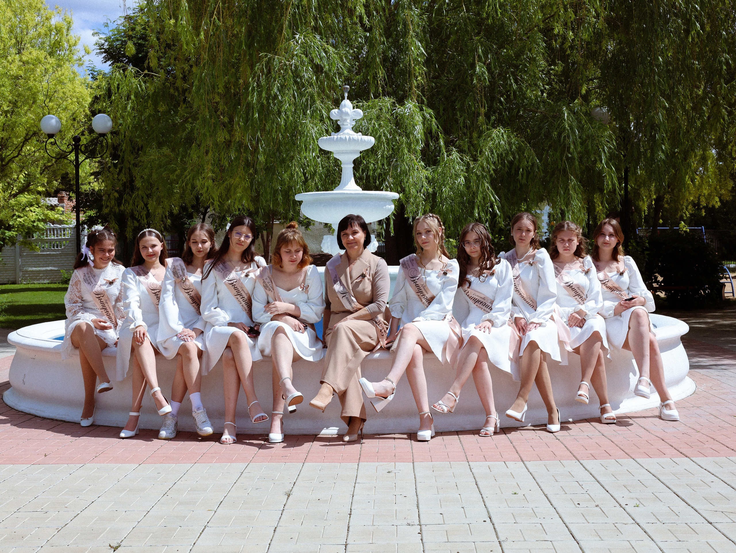 Последний звонок 2025. Мания, портретный фотограф в городе Оренбург