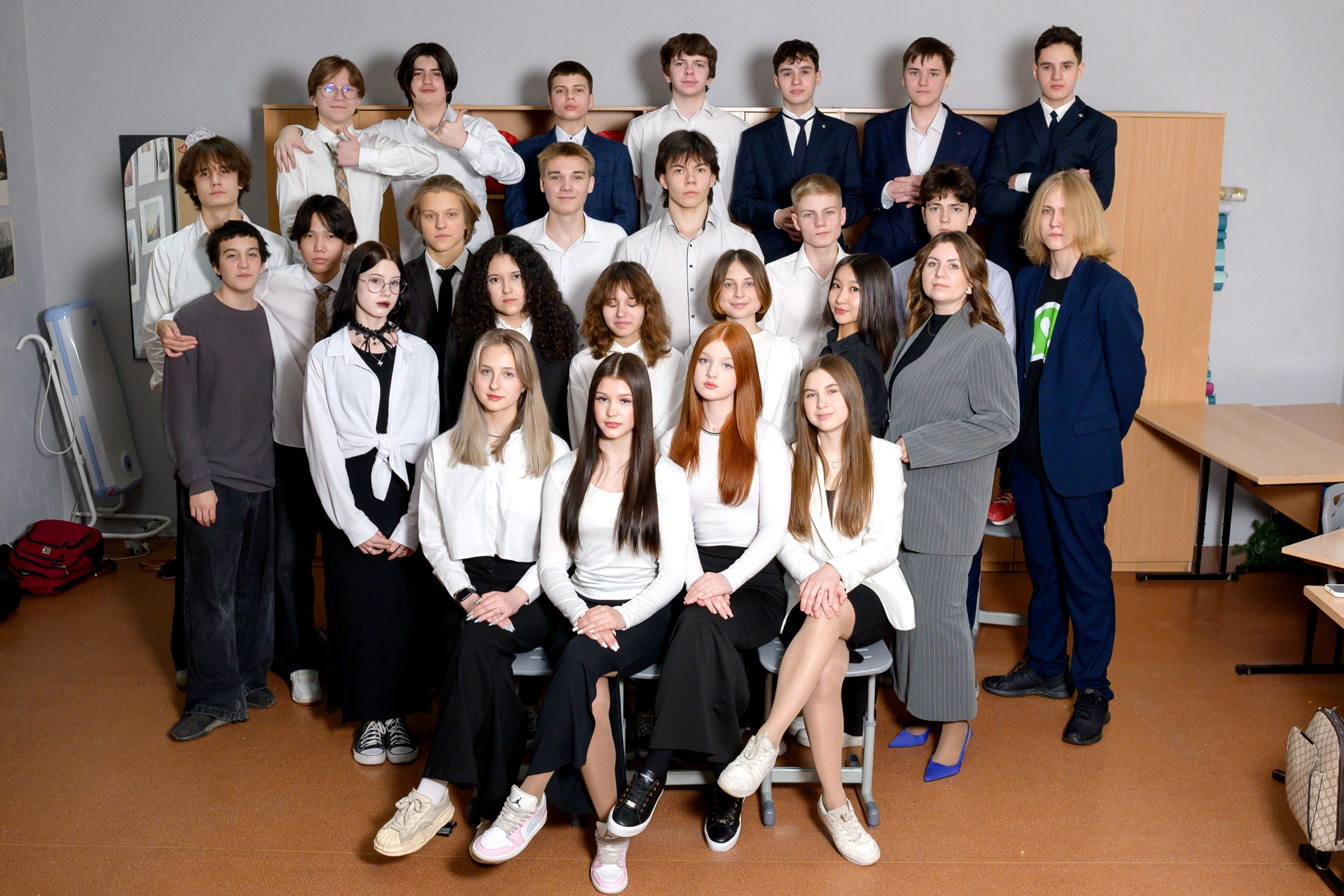 Выпускные альбомы 9 класс. Фотограф новорожденных, семейный детский в Тюмени Татьяна Морозова