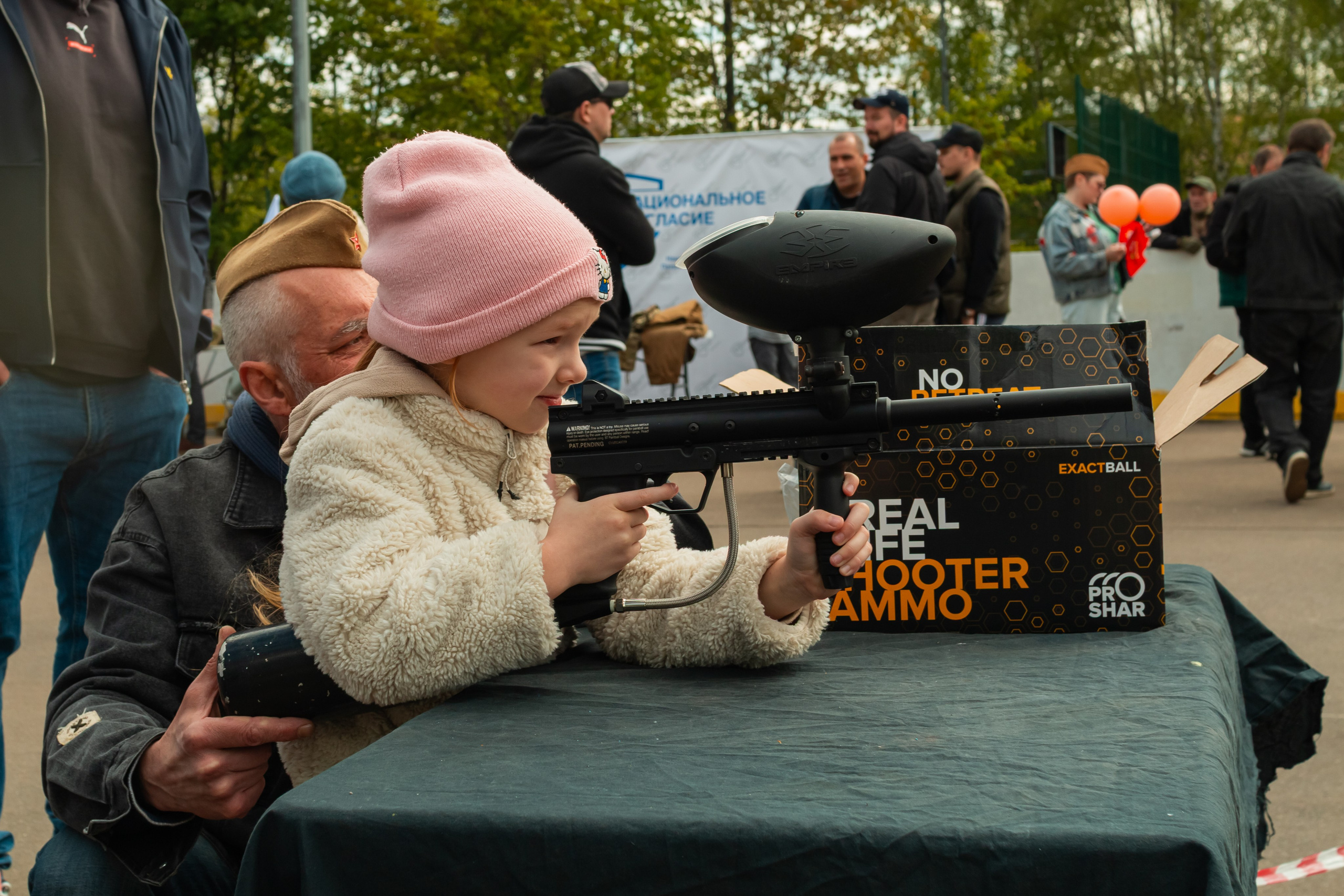 Репортаж с 9 мая 2025 года, День Победы! ВАО Москва. Фотограф Илья Варакин