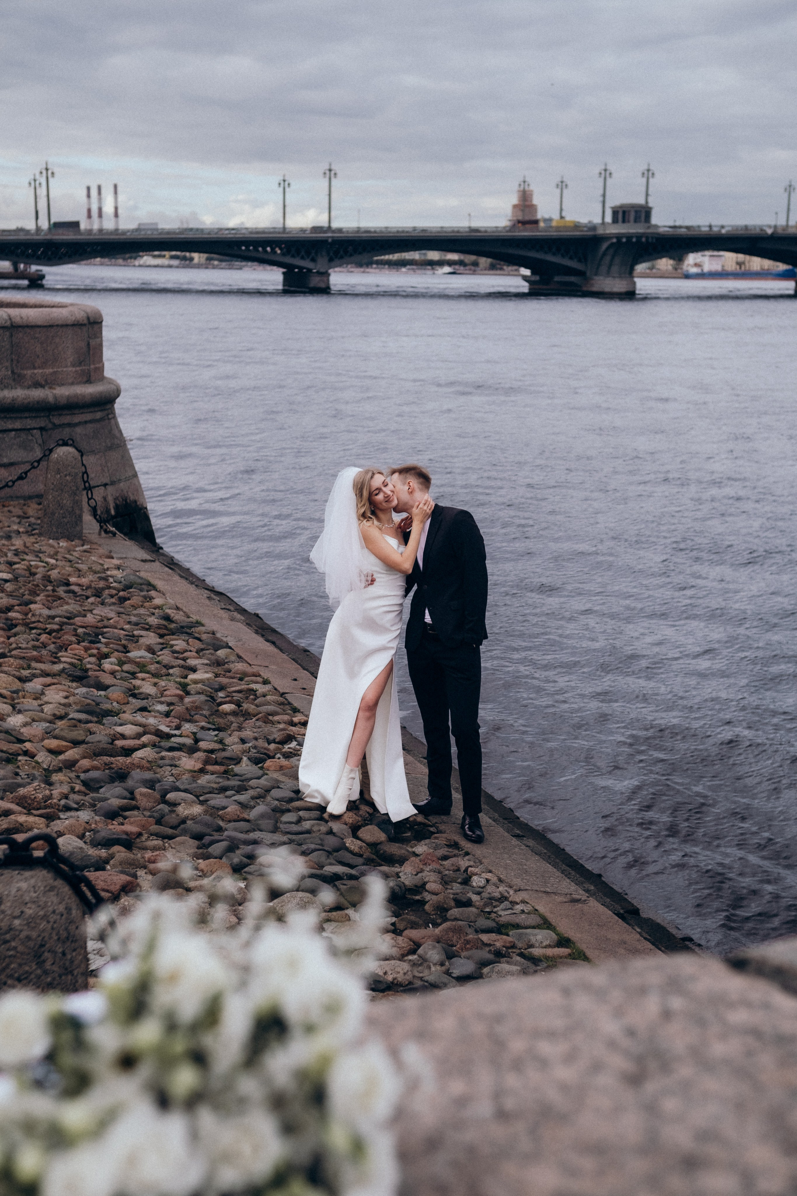 Дворец Бракосочетания № 1(дневная) +прогулка. Фотограф в Санкт-Петербурге Кристина Брянская