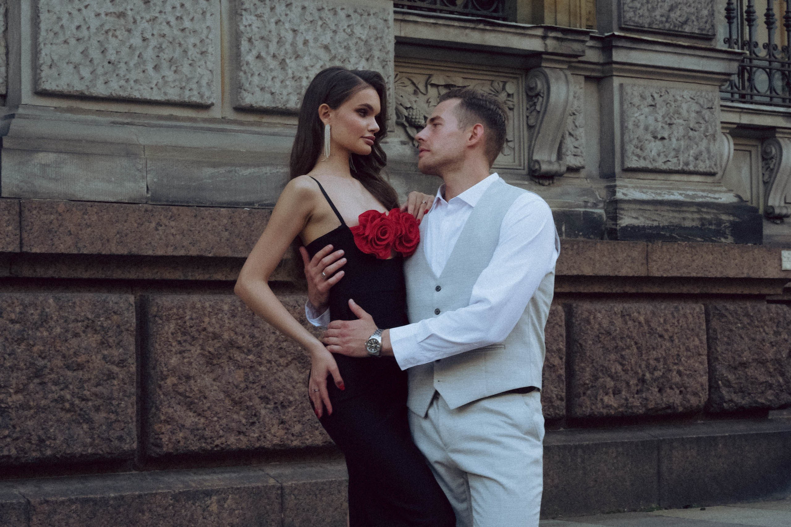 СВАДЕБНАЯ ПРОГУЛКА ВОЗЛЕ АКАДЕМИИ ШТИГЛИЦА. Профессиональный фотограф, Санкт-Петербург — Виктория Богомолова