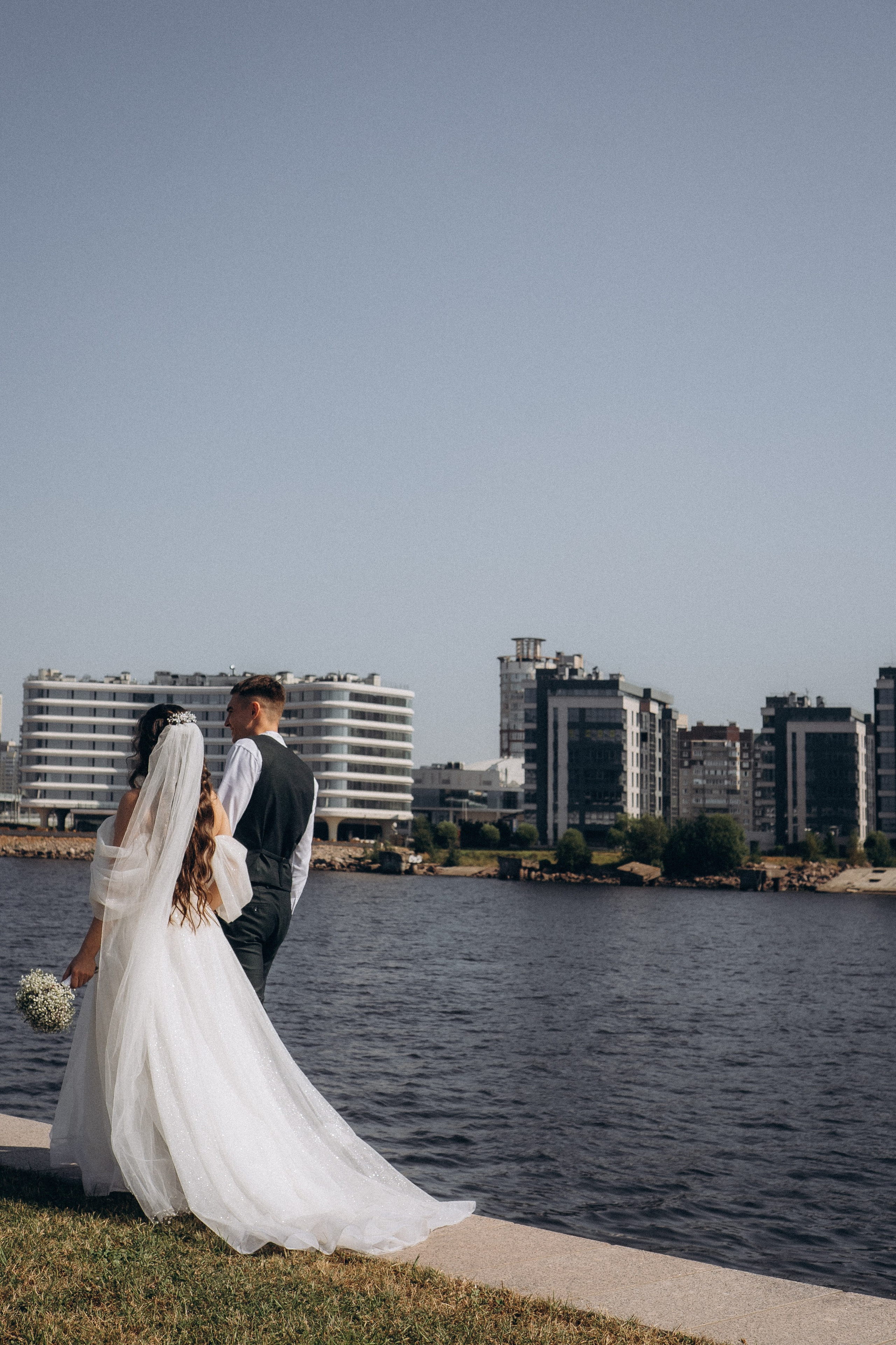 СВАДЕБНАЯ СЬЕМК В ПАРКЕ 300-ЛЕТИЯ. Профессиональный фотограф, Санкт-Петербург — Виктория Богомолова