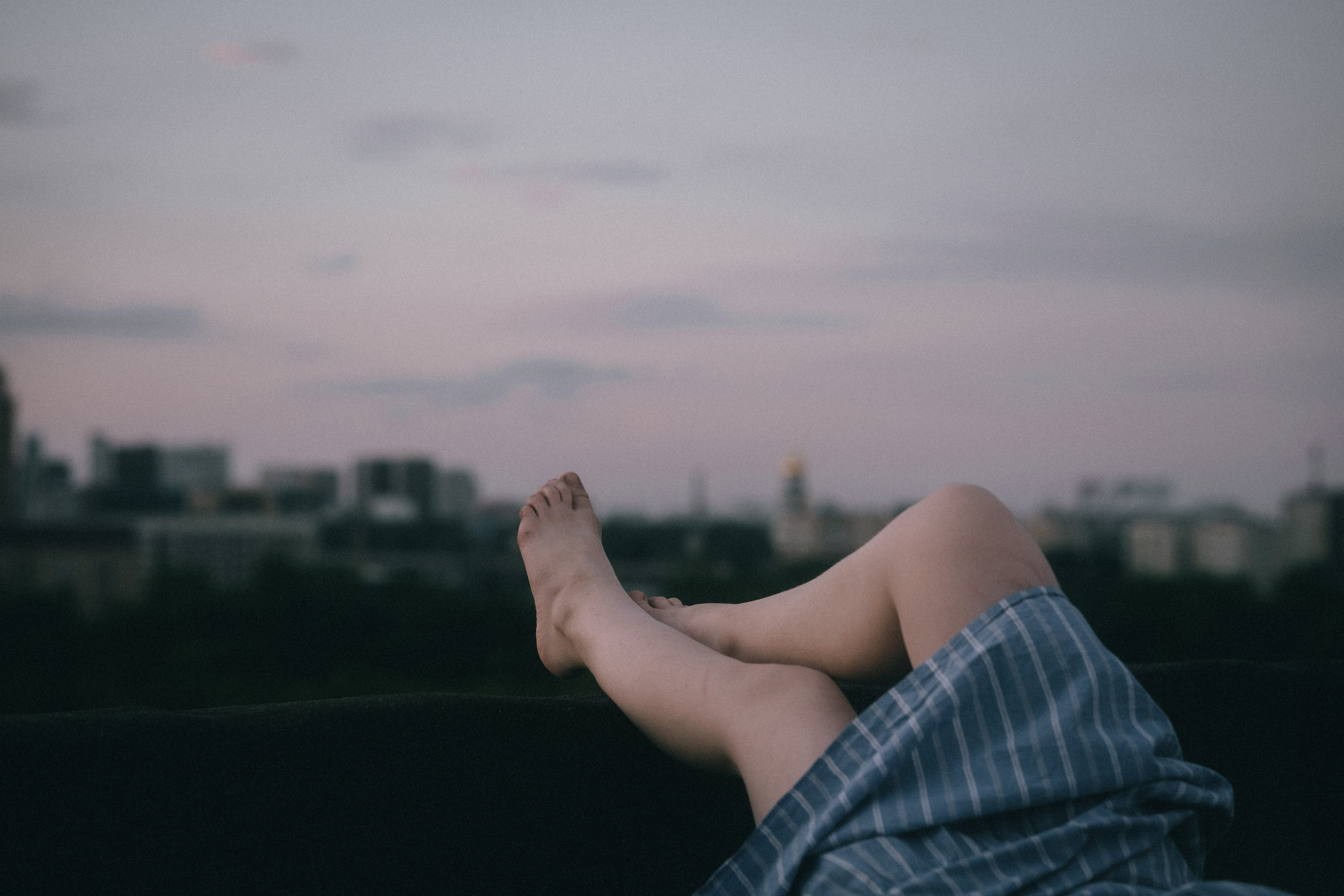 Яна, фрагменты и цветной свет. Фотограф в Москве Максим Скоробогатов