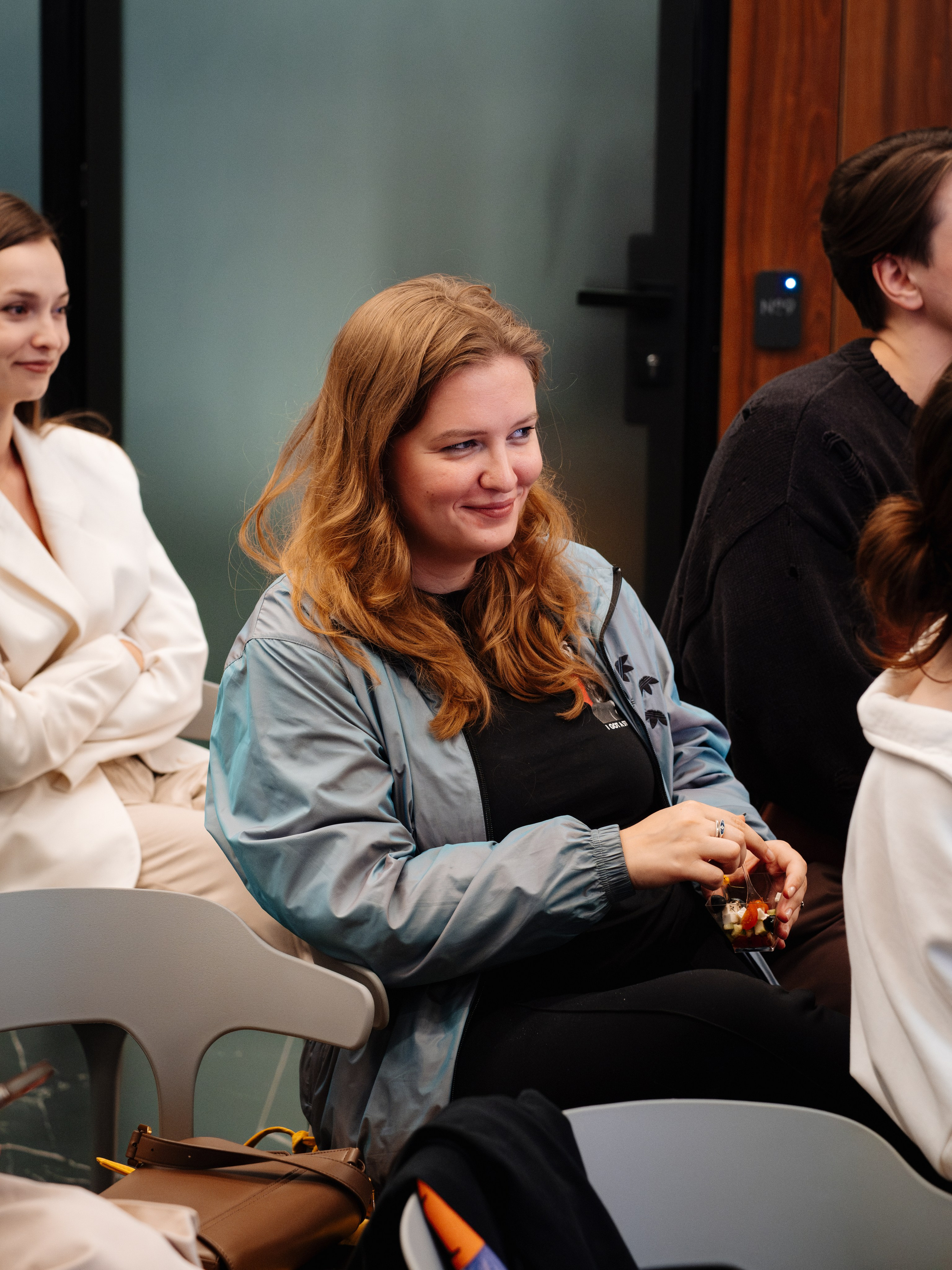 Нескучные финансы х Изионисты. Репортажный и портретный фотограф в Москве Илья Спиридонов