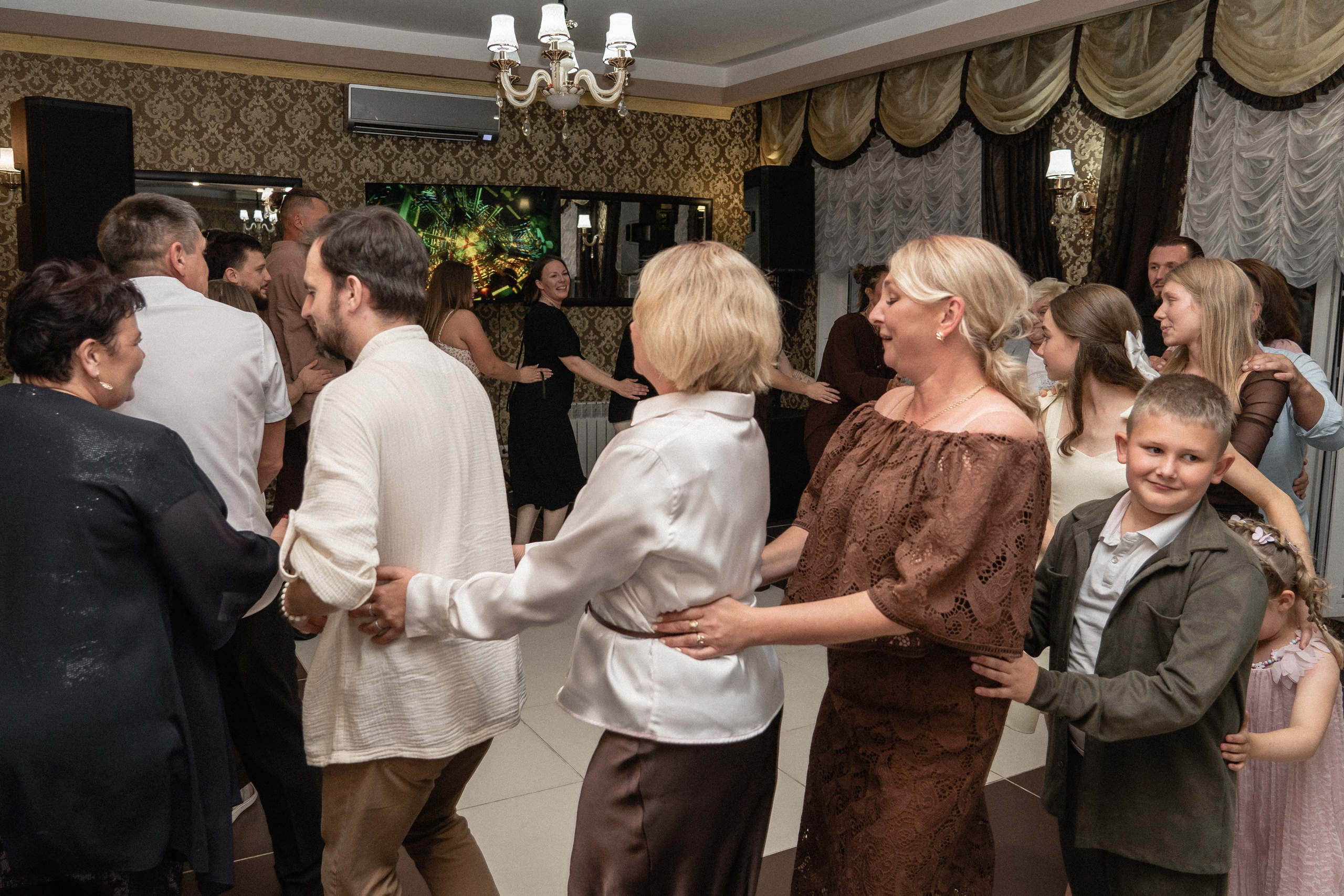 Дарья и Егор (свадебный репортаж). Эстетичная фото- и видеосъёмка Ирина Арсентьева. Челябинск и весь мир