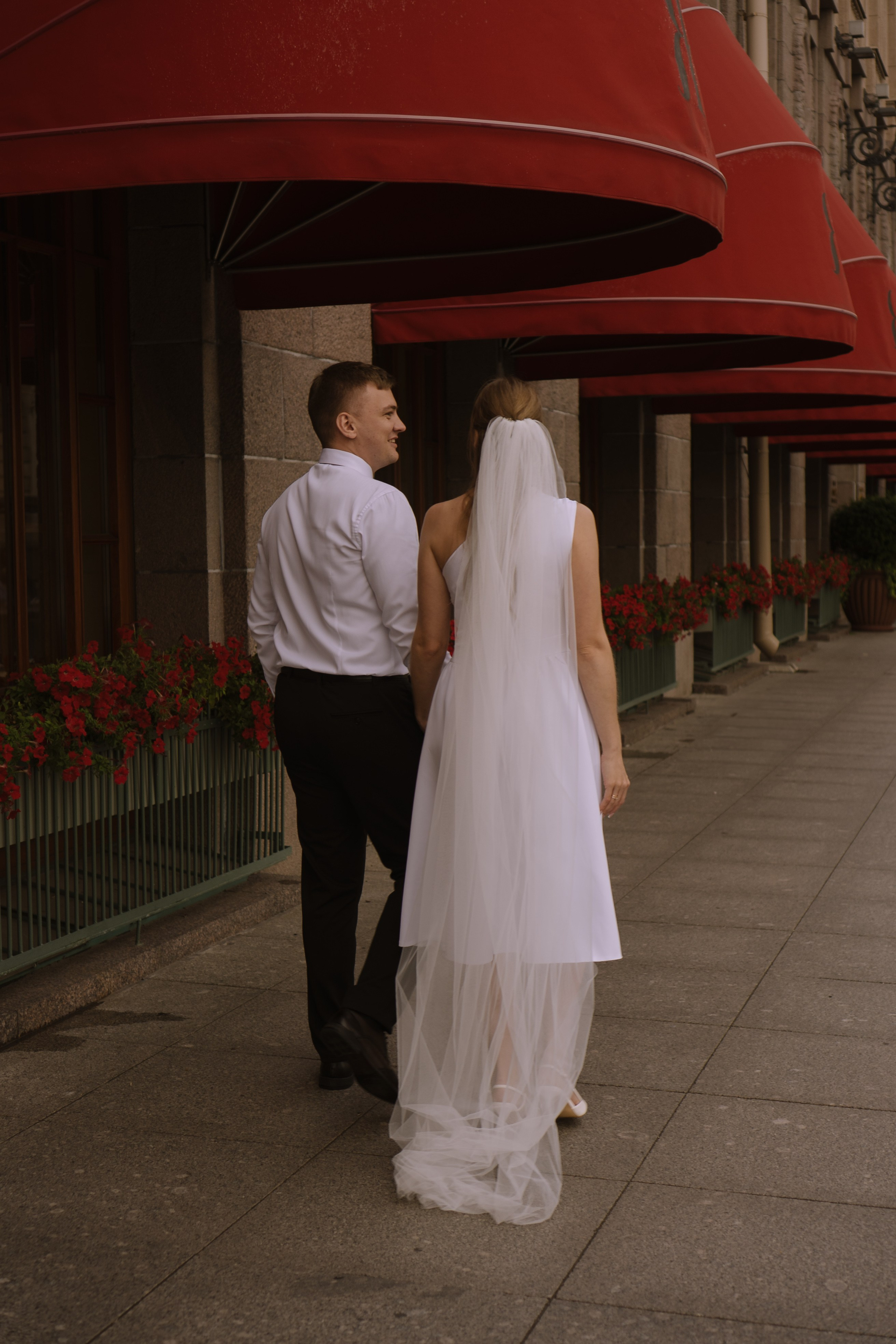 СВАДЕБНАЯ СЬЕМКА С ИСАКИЕВСКИМ СОБОРОМ, АСТОРИЯ И ЗАКОНОДАТЕЛЬНОЕ СОБРАНИЕ. Профессиональный фотограф, Санкт-Петербург — Виктория Богомолова