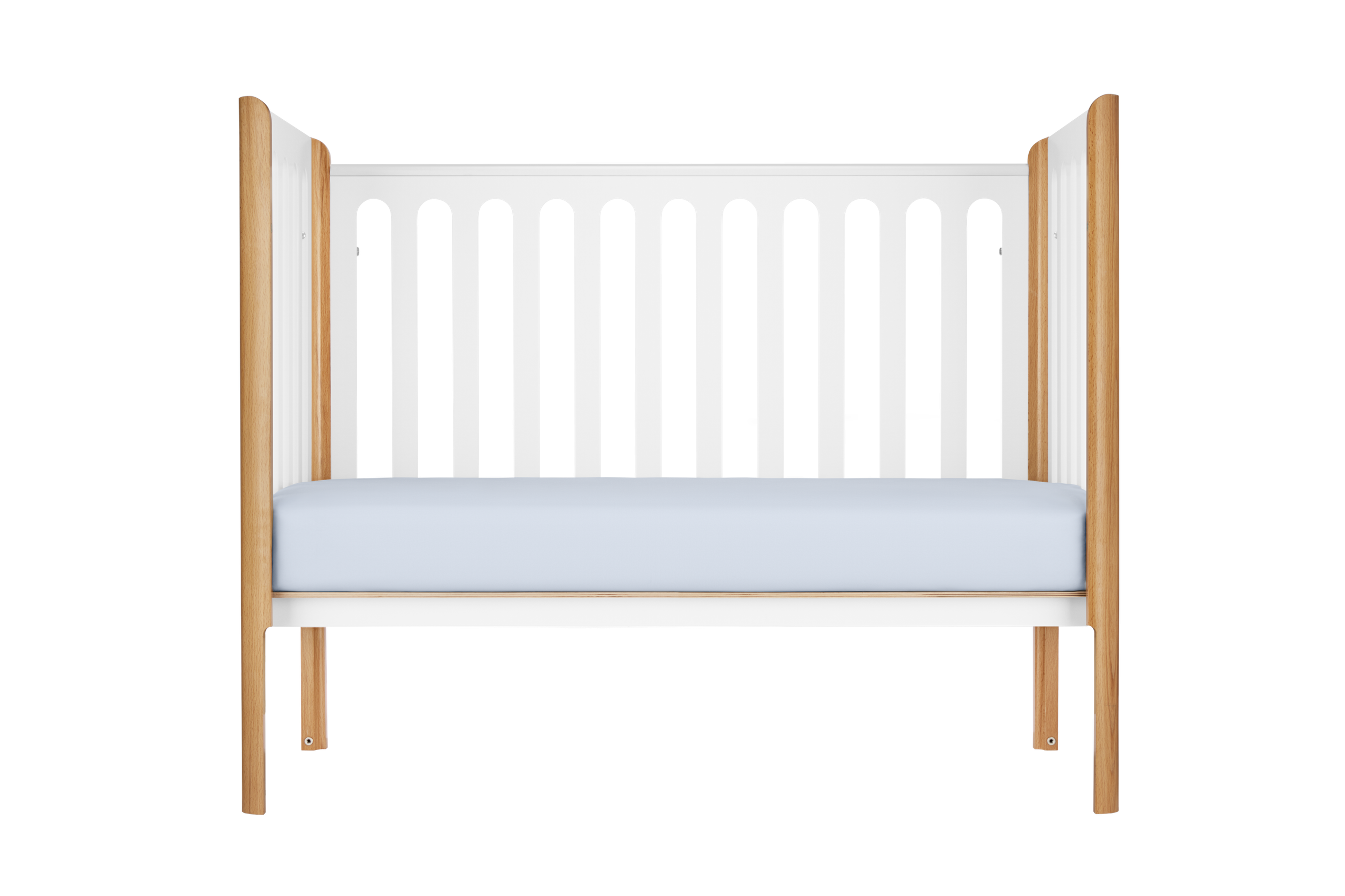 Детская кроватка Junion. Олег Дмитриев