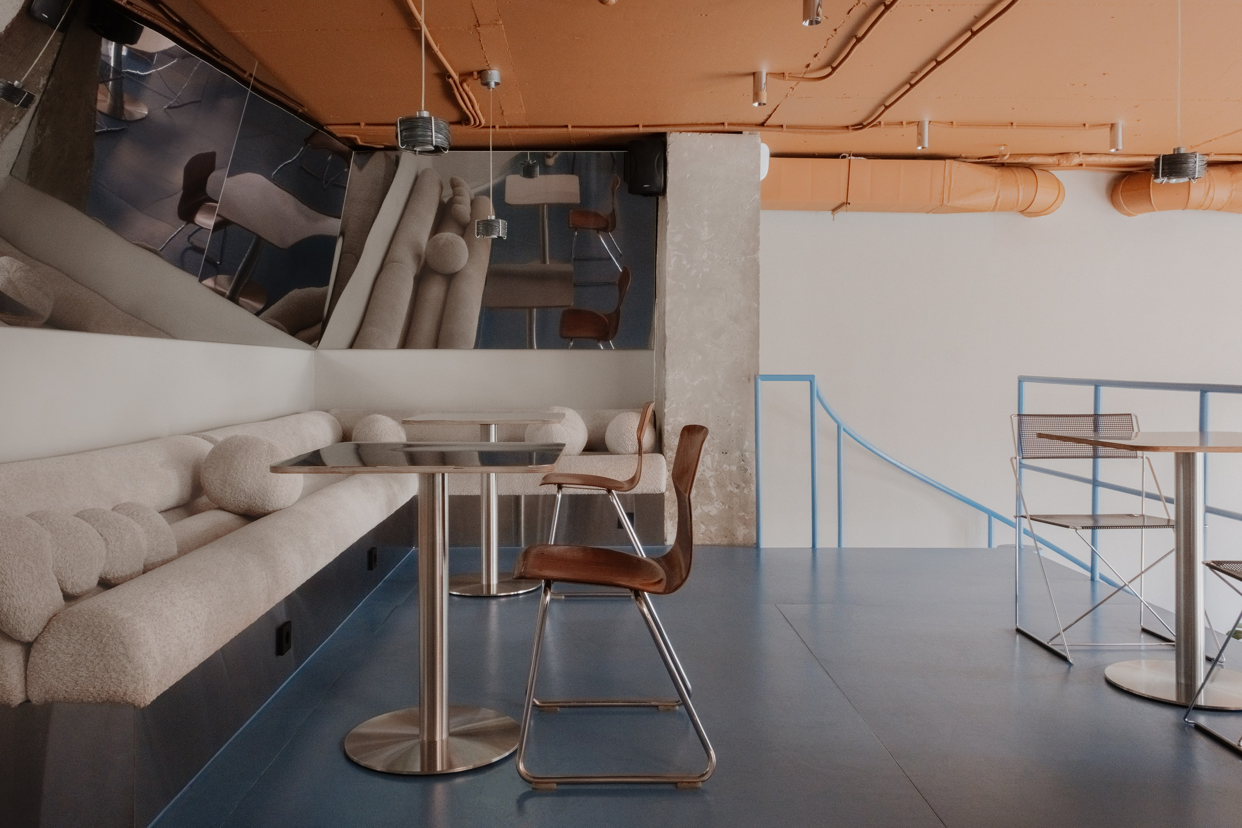 Zatsepi Coffee by Sogret Buro. Ekaterina Symidi. Interior Photographer