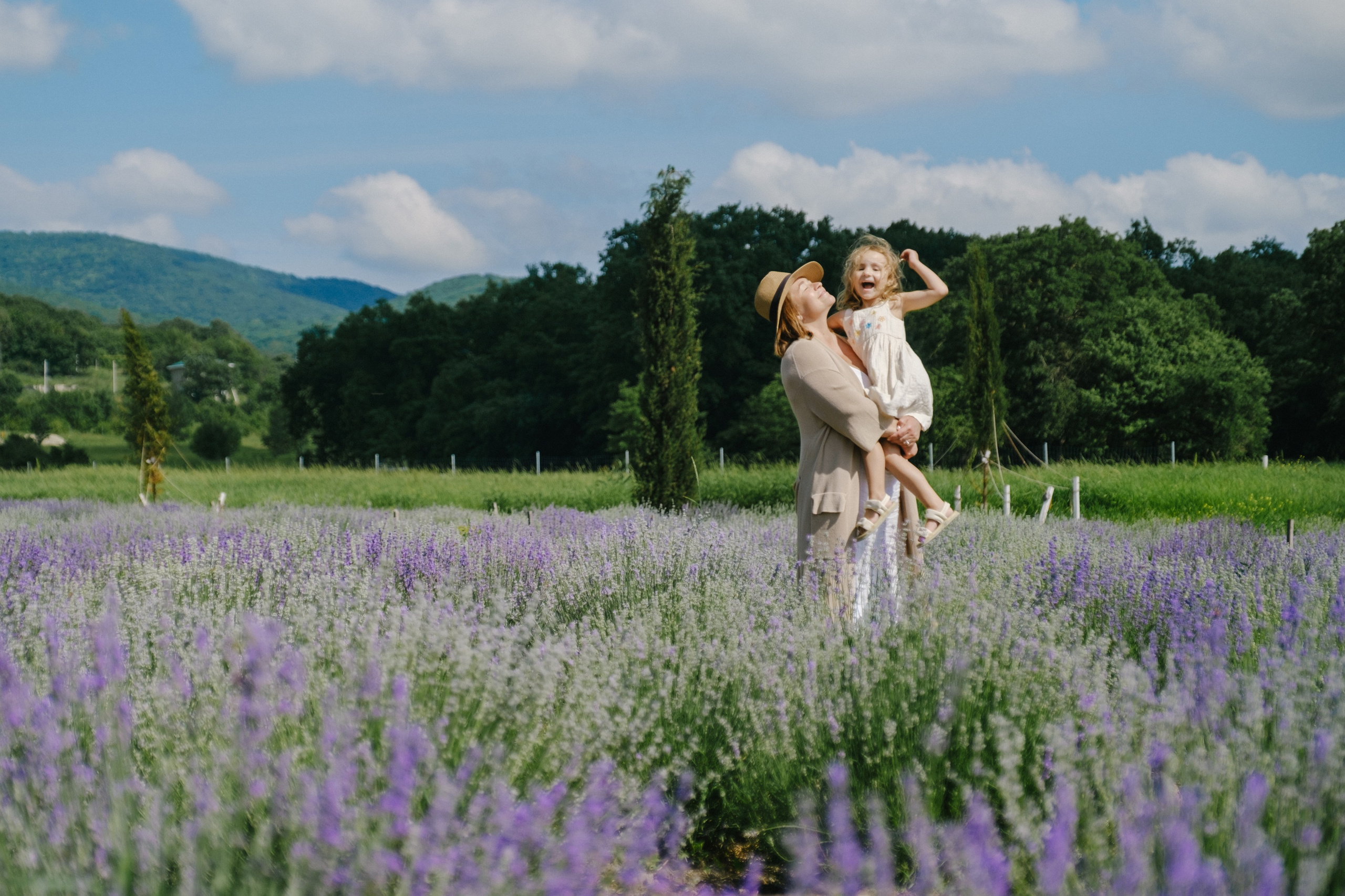 Лавандовые поля-Maison de Plantes. Свадебный Видеограф Фотограф в Сочи