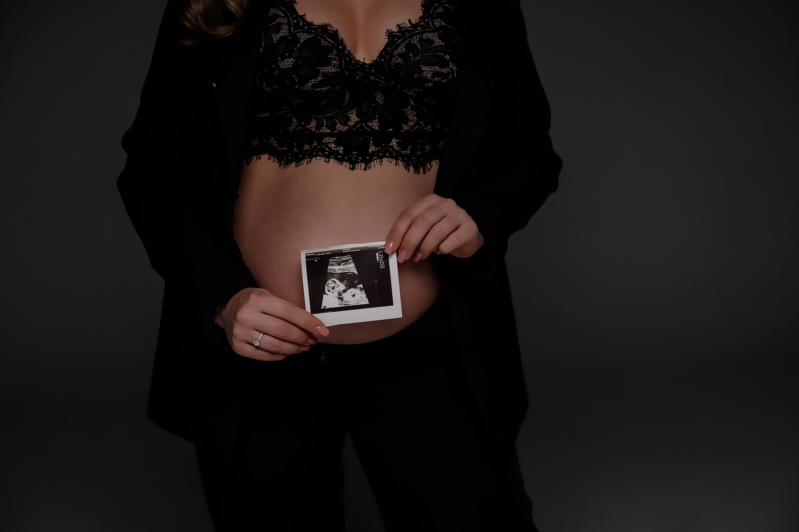 Фотосессия беременности беременность ожидание малыша роды. Свадебный фотограф Новороссийск Марина КрамарИна Полещук