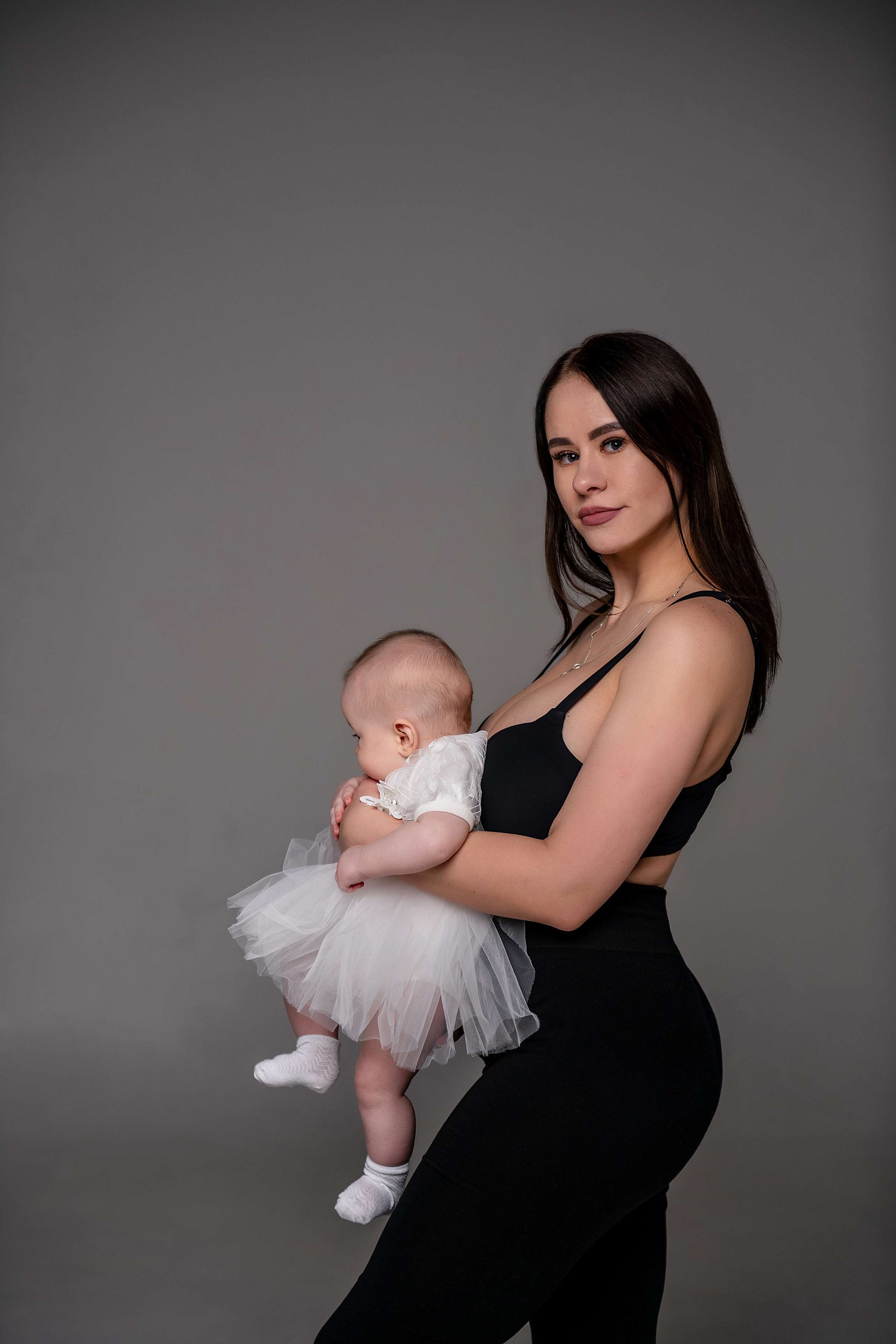 Семейная фотосессия в студии. Свадебный фотограф Новороссийск Марина КрамарИна Полещук