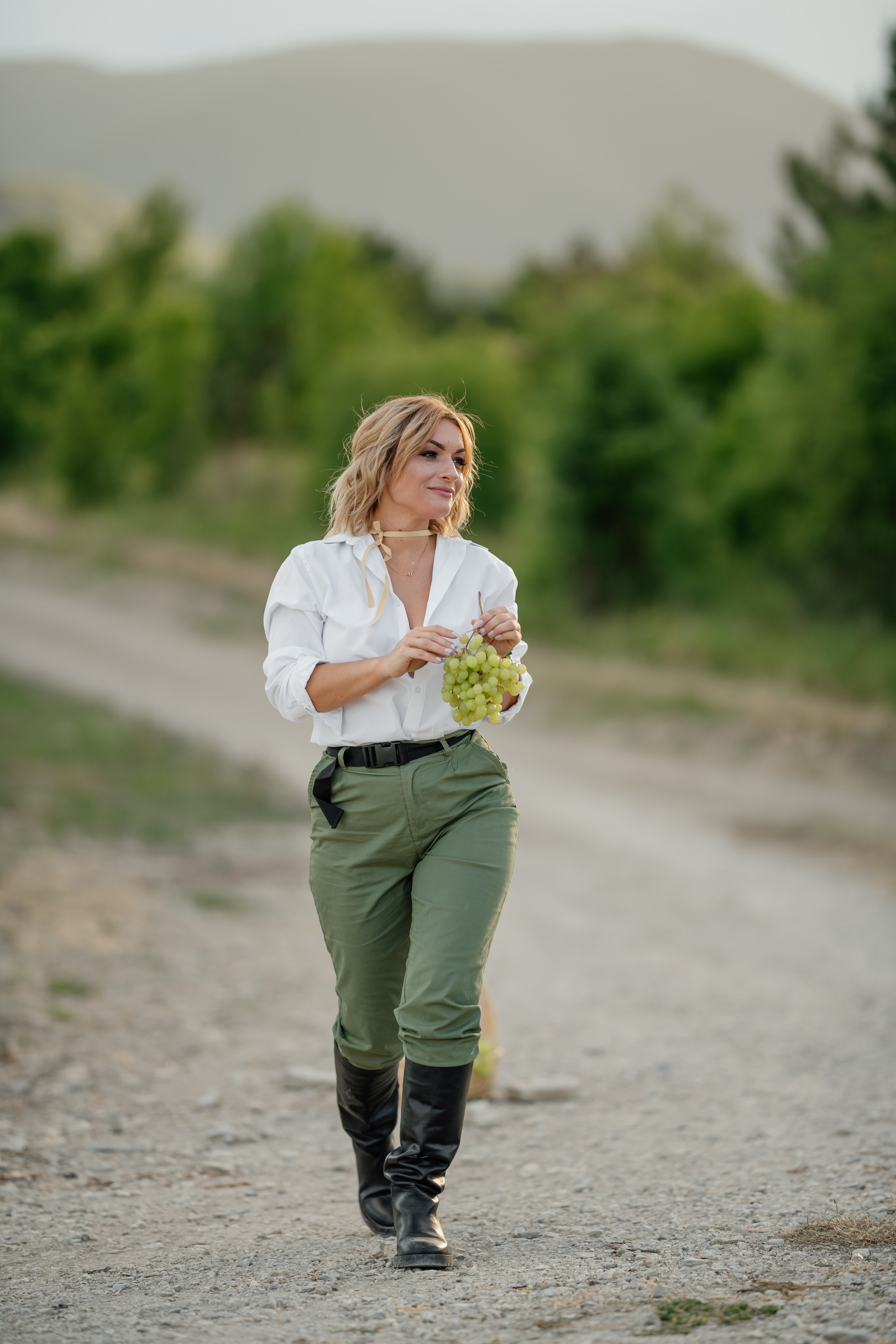 Фотосессия на виноградниках. Свадебный фотограф Новороссийск Марина КрамарИна Полещук