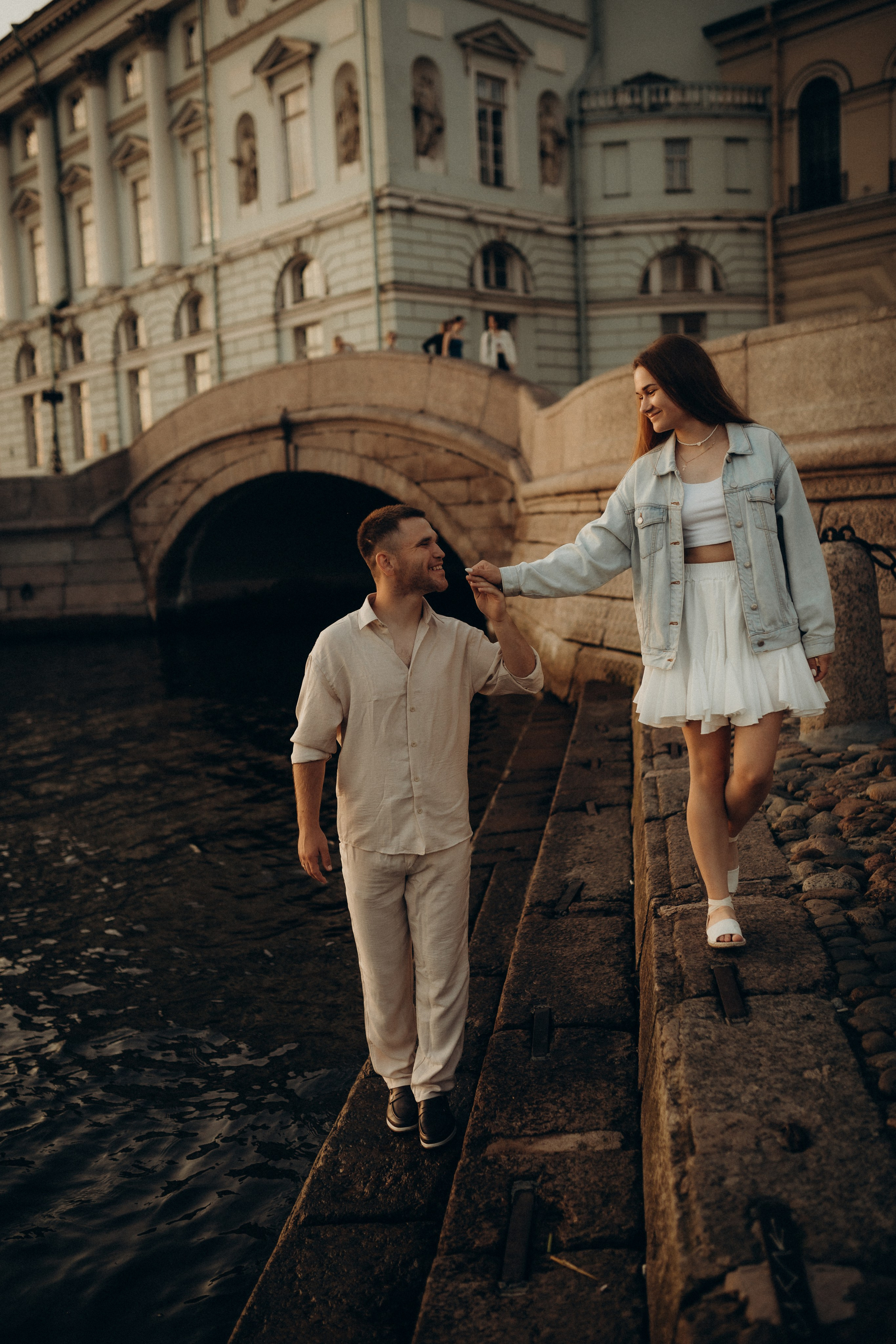 Фотосессия с разводными мостами: LoveStory. Фотограф Санкт-Петербург Князева Елизавета