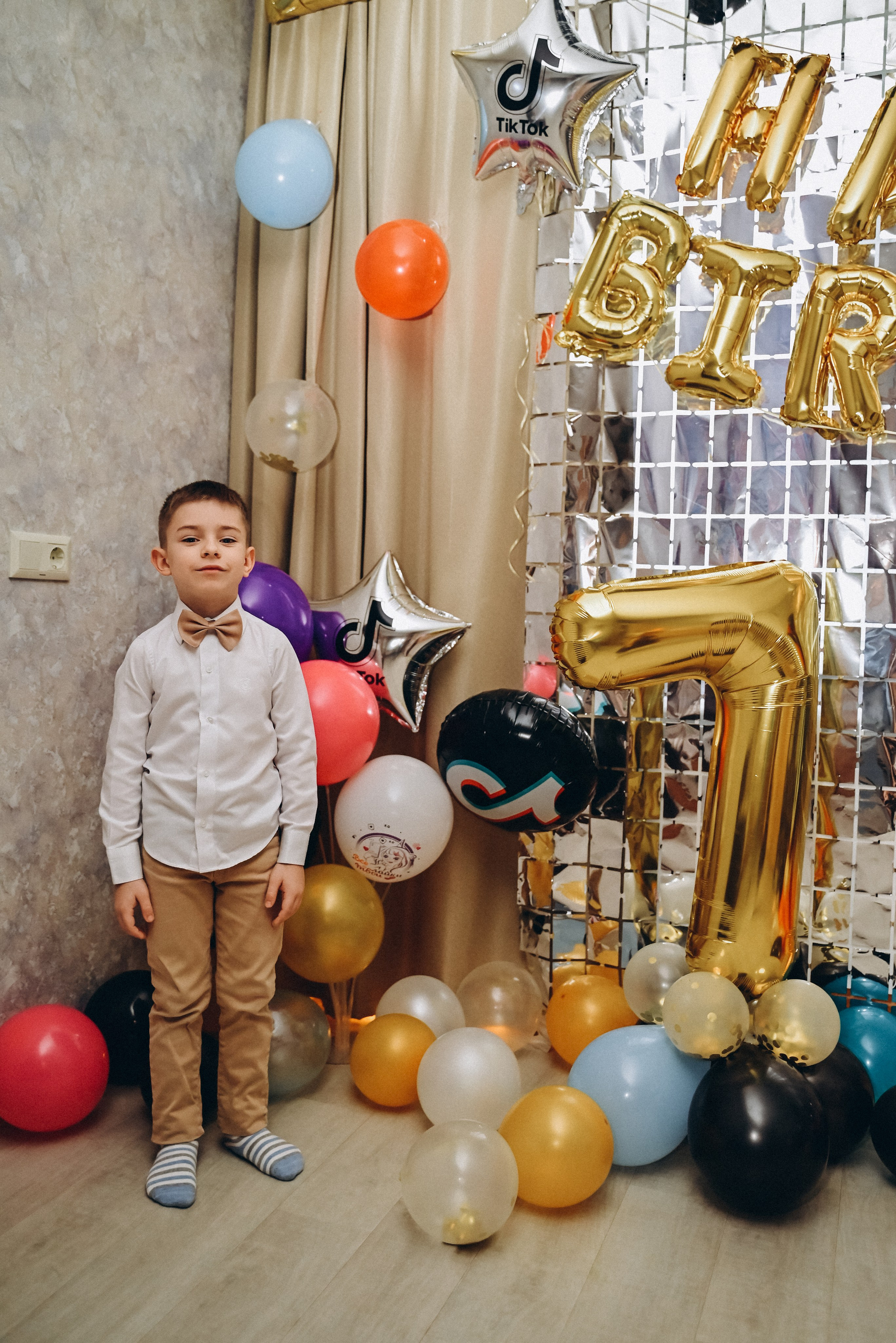 TikTok вечеринка дома. Семейный фотограф в Минске Дарья Дреко