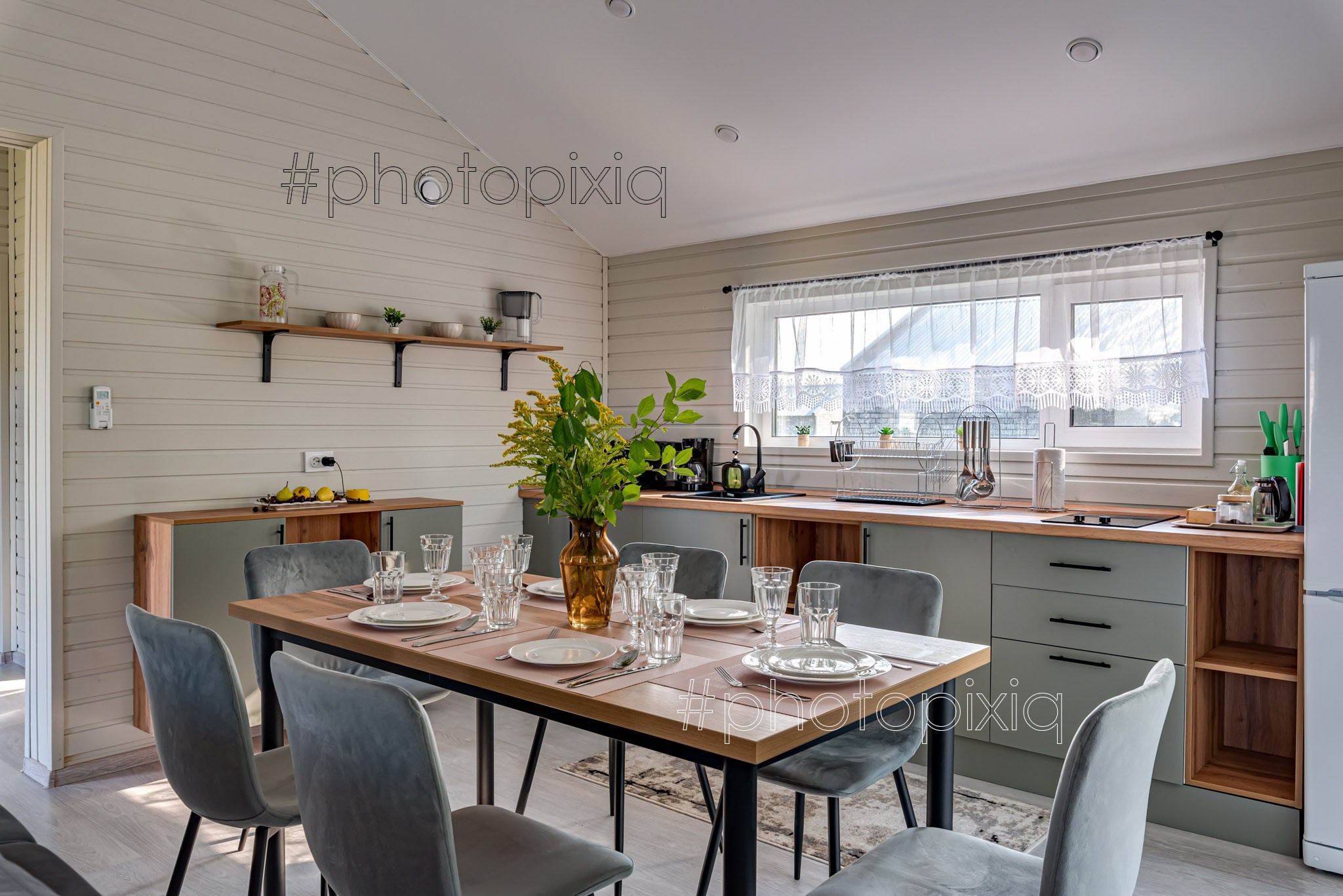 Съёмка загородного дома в КП Грин Лаундж для аренды. Интерьерная съёмка и виртуальные туры — Интерьерный фотограф Кузнецов Сергей (photopixiq)