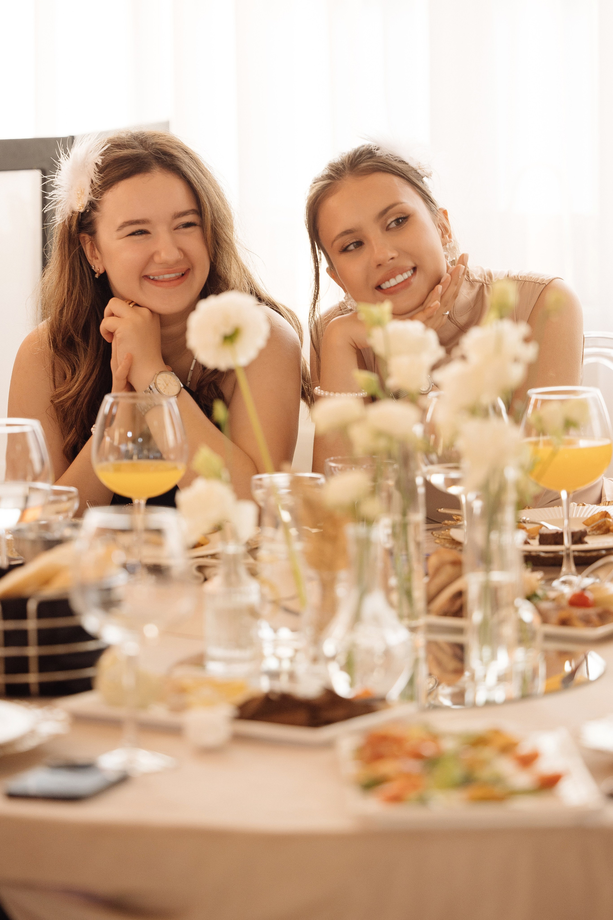 Влюбляться, целоваться. Свадебный фотограф в Москве | Профессиональный фотограф | Выгодные цены на услуги