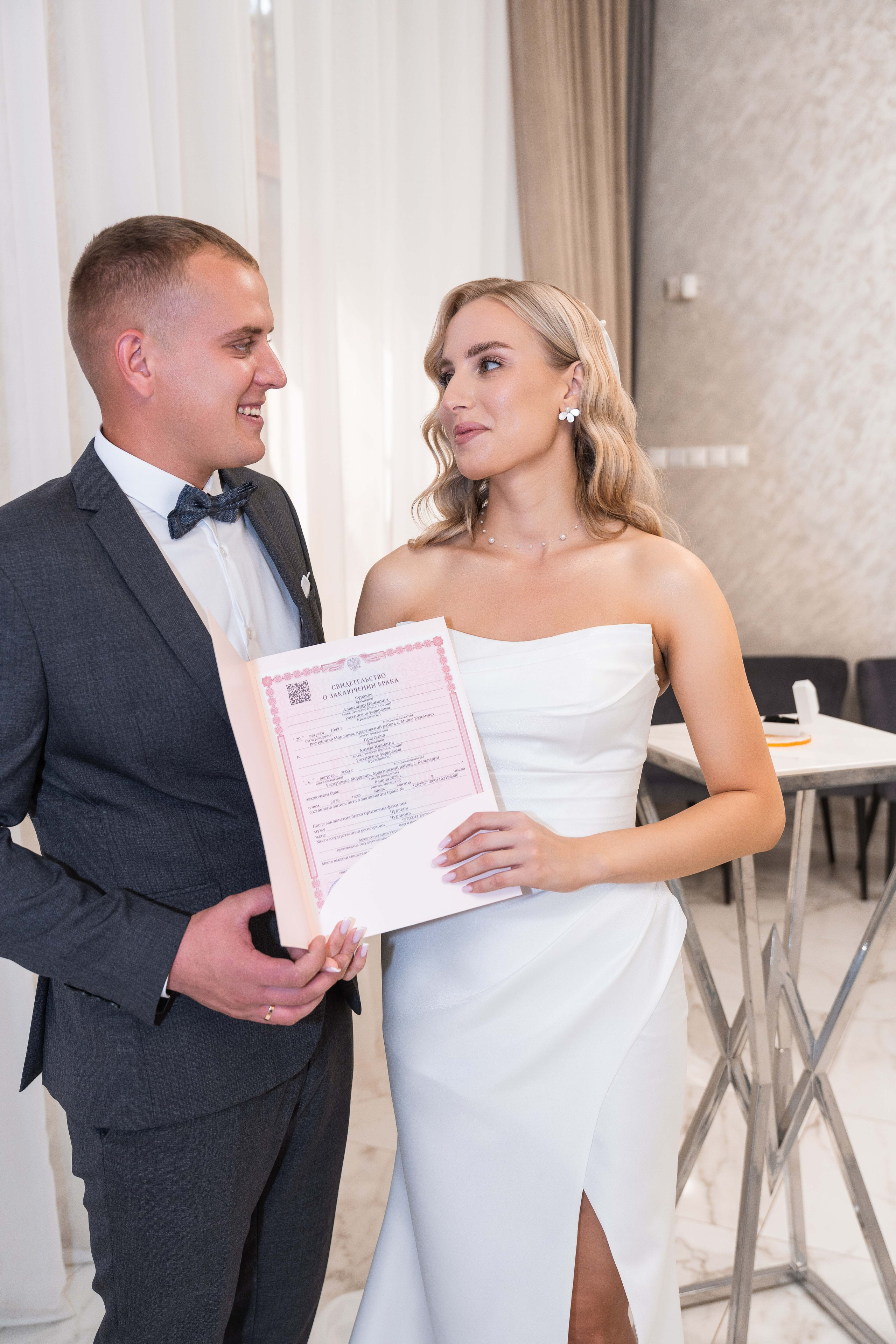 Свадебная фотосессия в Москве, регистрация в Кутузовском ЗАГСе Москва. Свадебный фотограф в Москве Анна Полушина