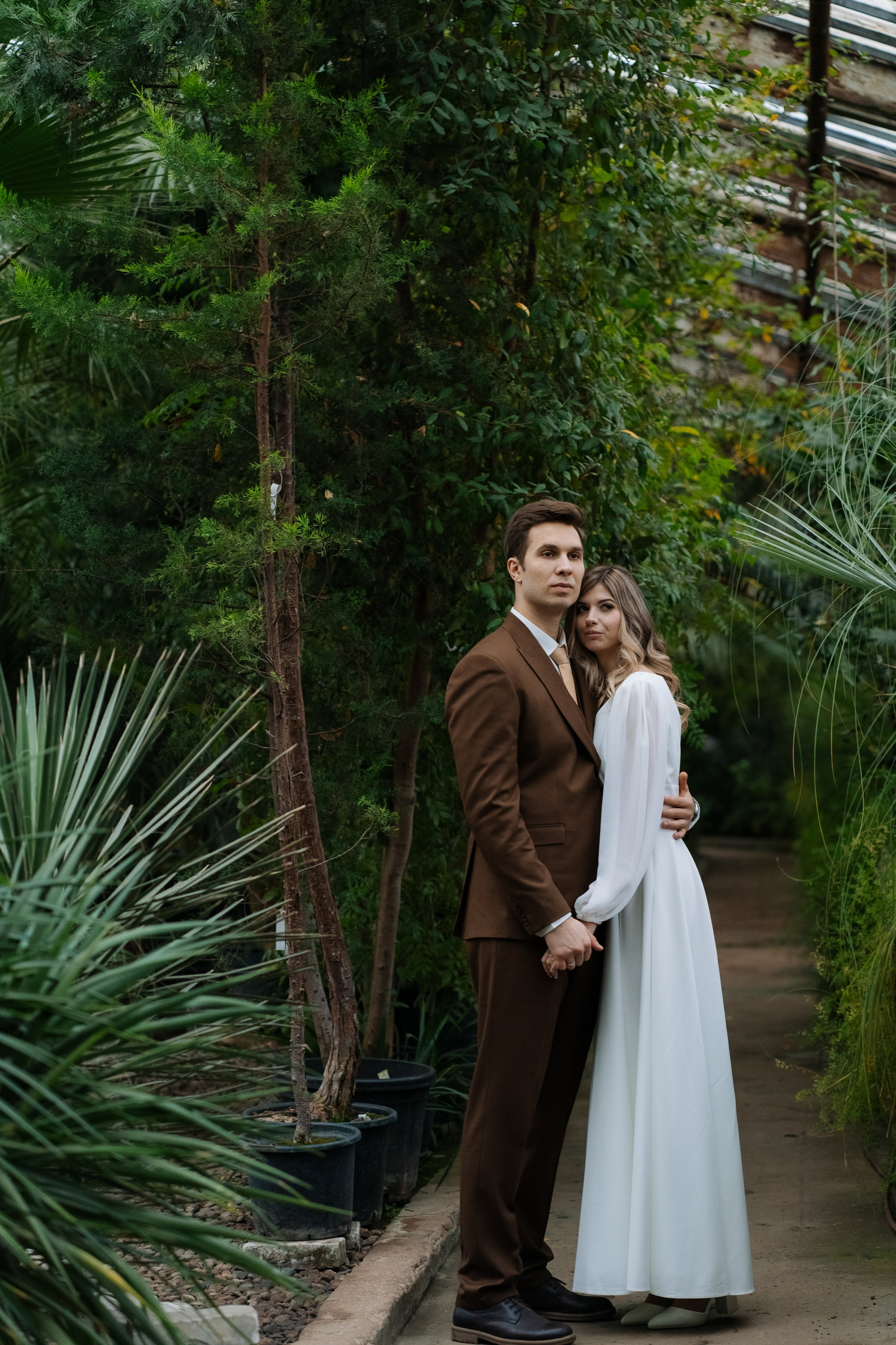 Свадебная фотосессия в оранжерее, Москва. Свадебный фотограф в Москве Анна Полушина