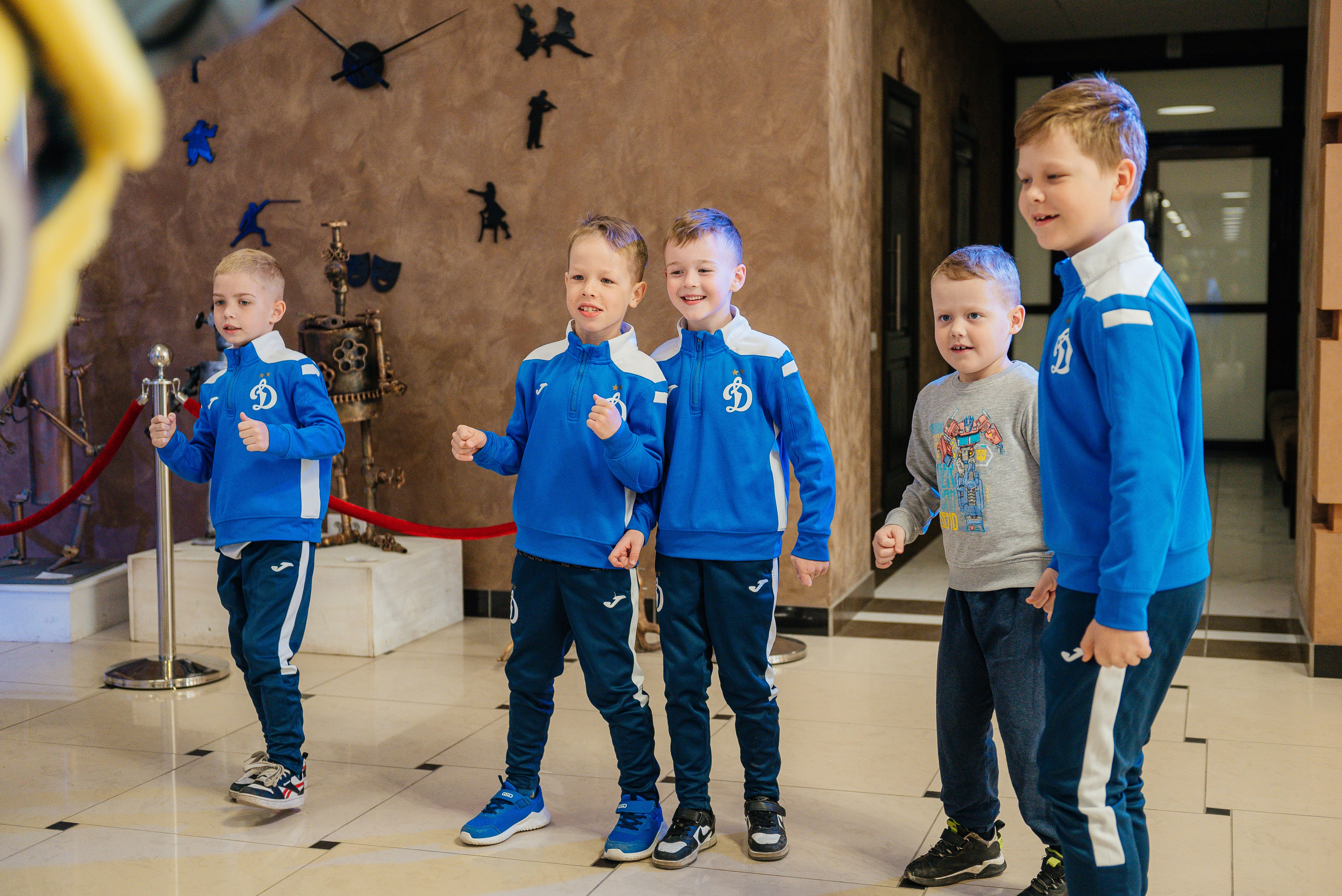 ЛИГА.БРО: JUNIOR 23/24. Свадебный и репортажный фотограф Никита Сницарев в Барнауле