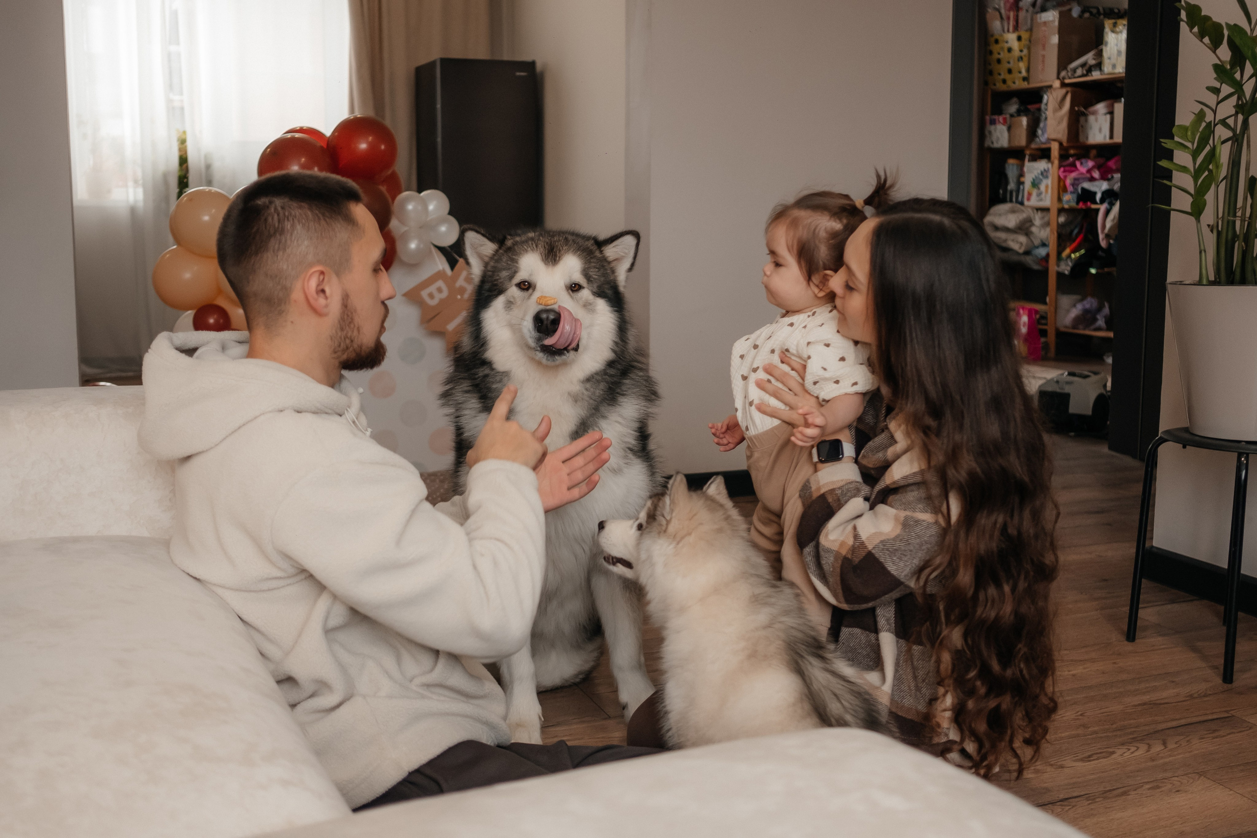 Катя, Саша и Еся | домашняя съемка. Фотограф в Новосибирске Диана Ильиных