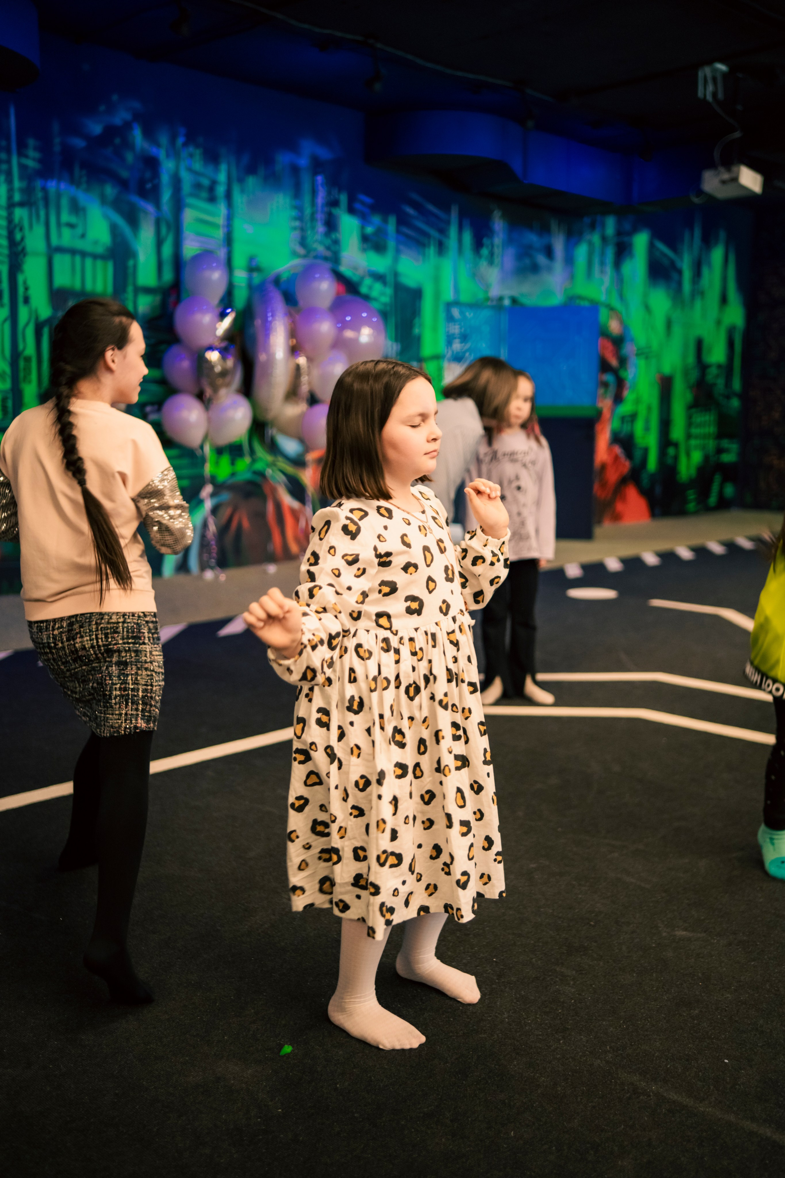 VR April-May. Felixtones