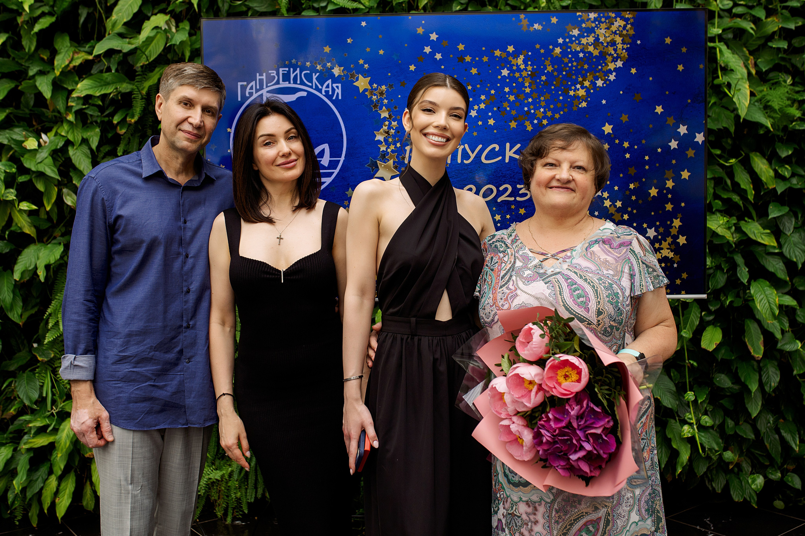 Выпуск лицея Ганзейская Ладья. Свадебный фотограф Калининград Пасюта Данила