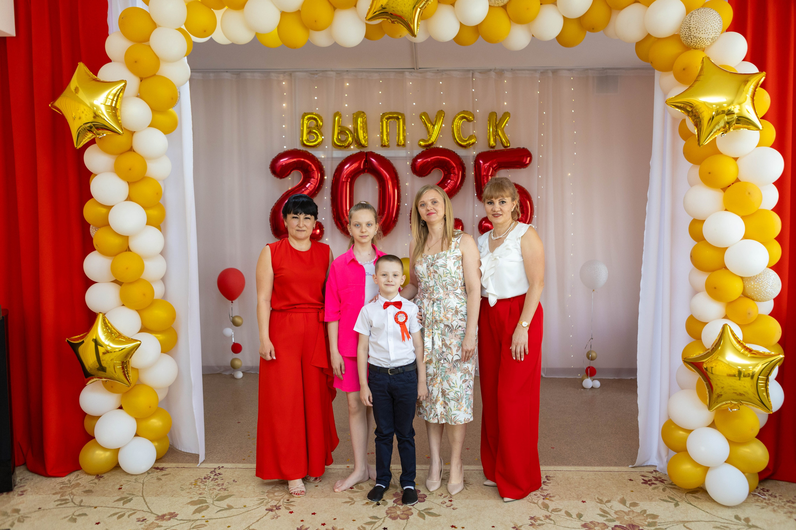 Выпускной в детскому саду 2025 год. Свадебный и предметный фотограф Ренат Каламперов