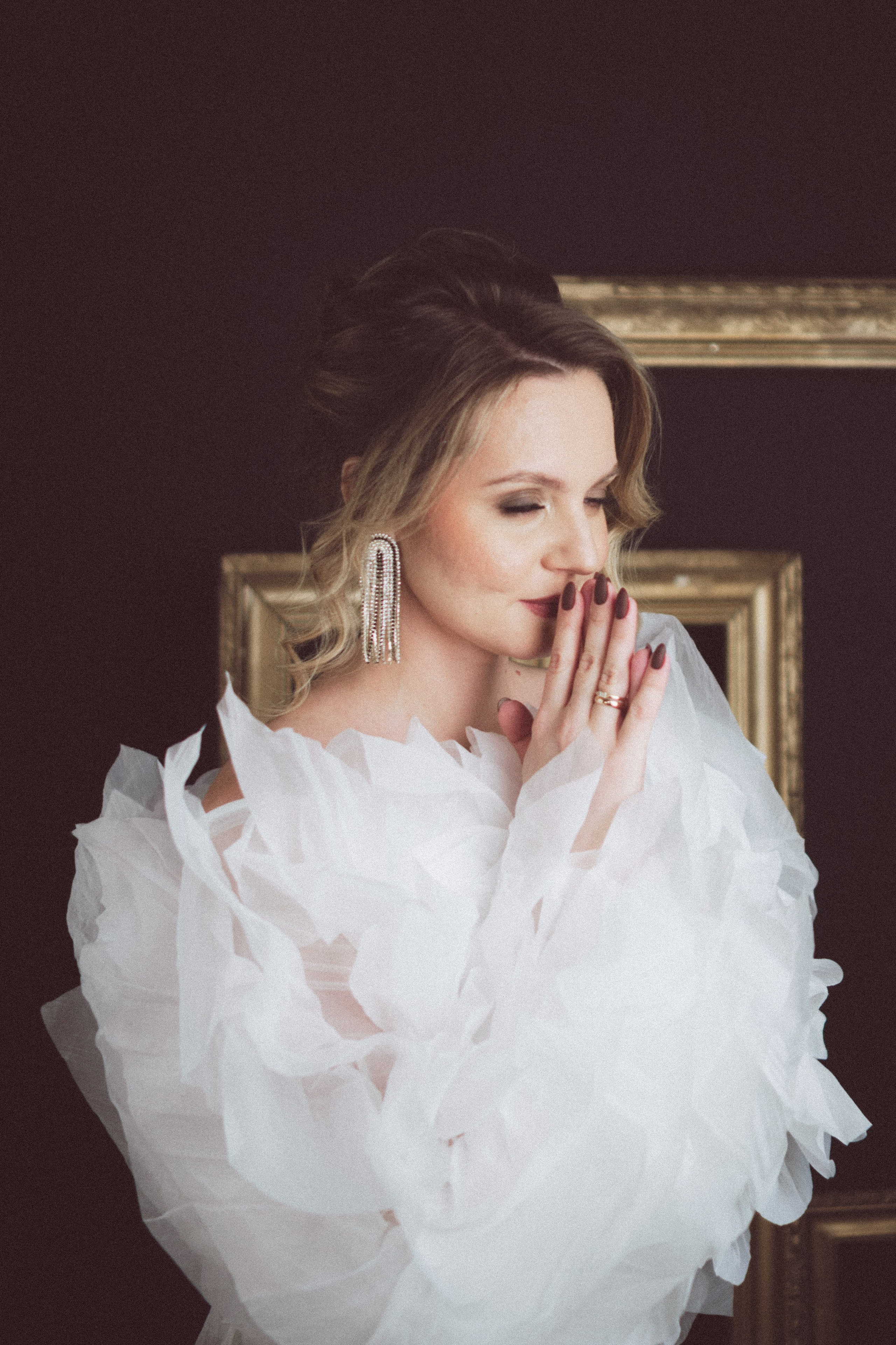 НОВОГОДНЯЯ ФОТОСЕСИИЯ В СТУДИИ ДЛЯ ДЕВУШКИ И ПРОГУЛКА ПО ЧЕРНЫШЕВСКОЙ. Профессиональный фотограф, Санкт-Петербург — Виктория Богомолова