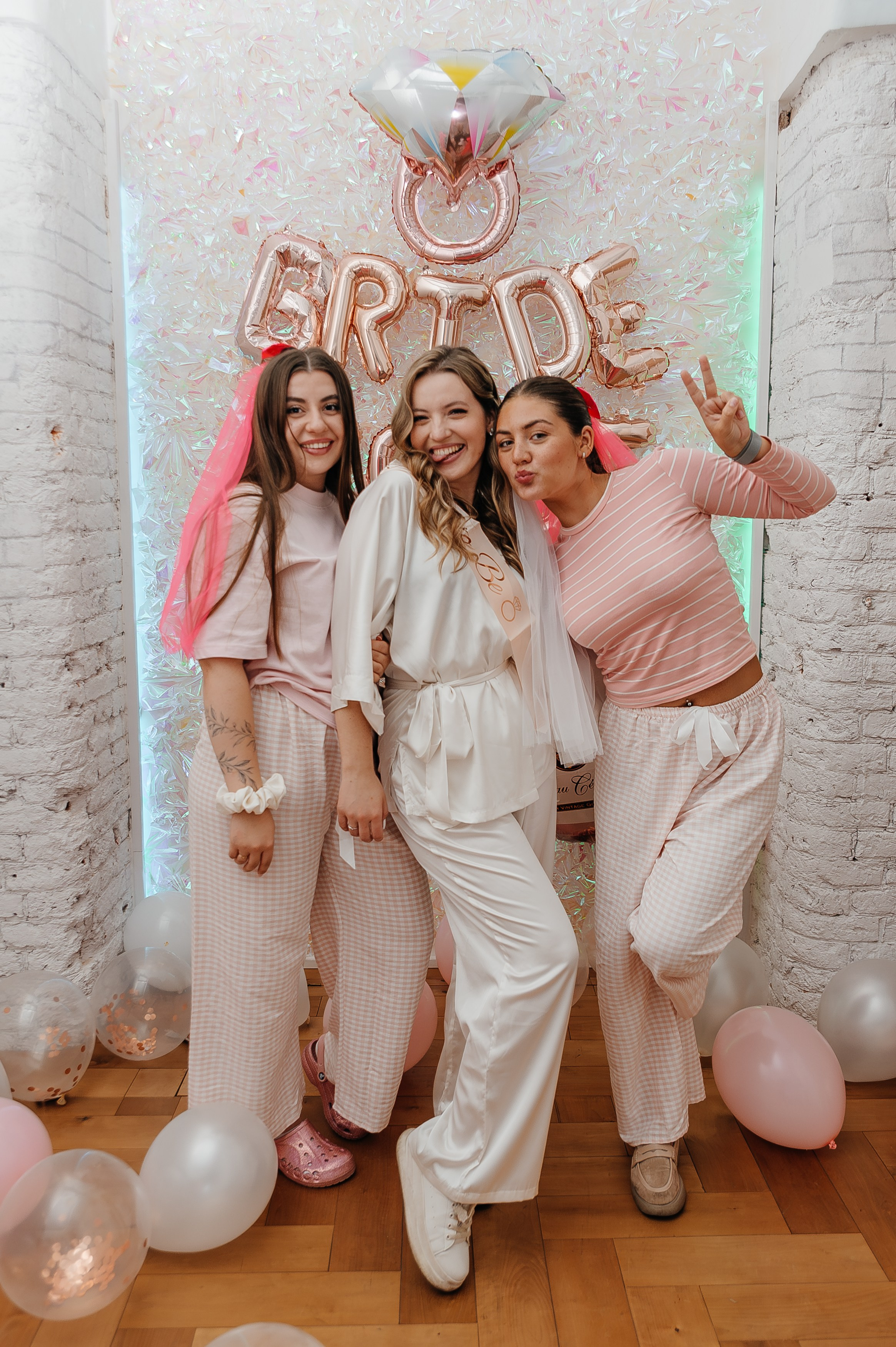 Девичник в лофте LUMINIS. Свадебный и репортажный фотограф СПб