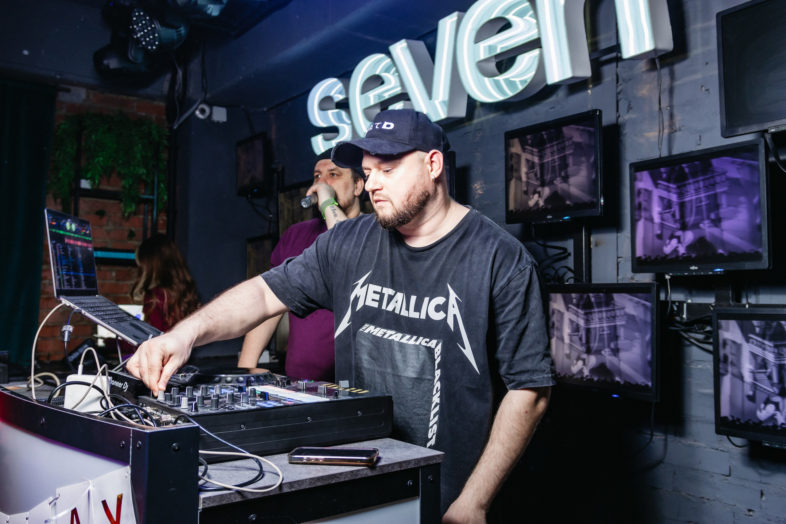 ДР SEVEN бар | 1год