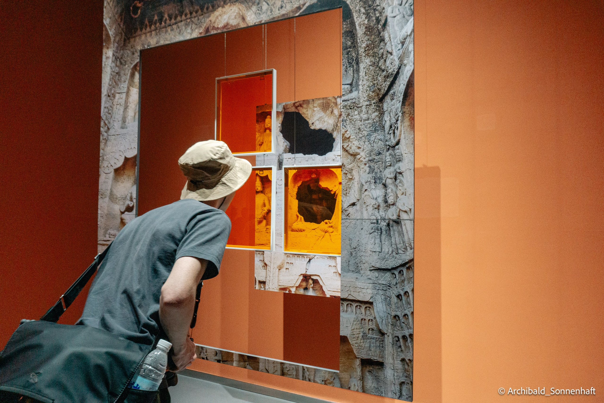 Datong. Photographer in Guangzhou, China. Archibald Sonnenhaft