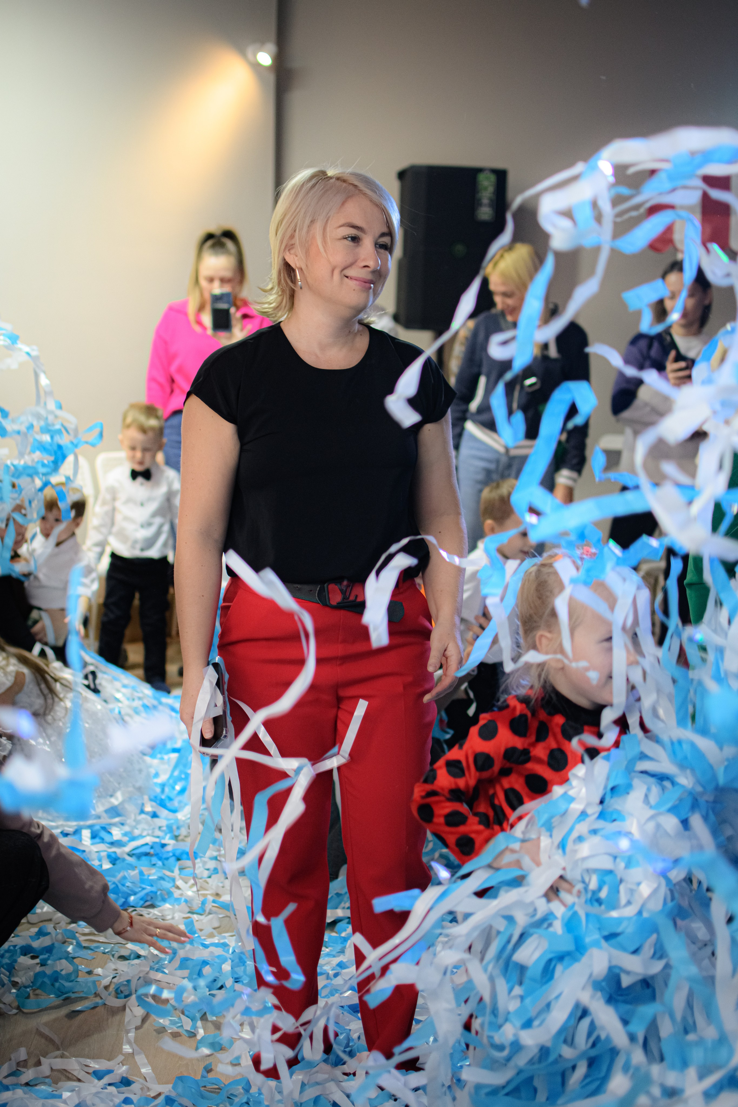 HAPPY NEW YEAR. Photokarish