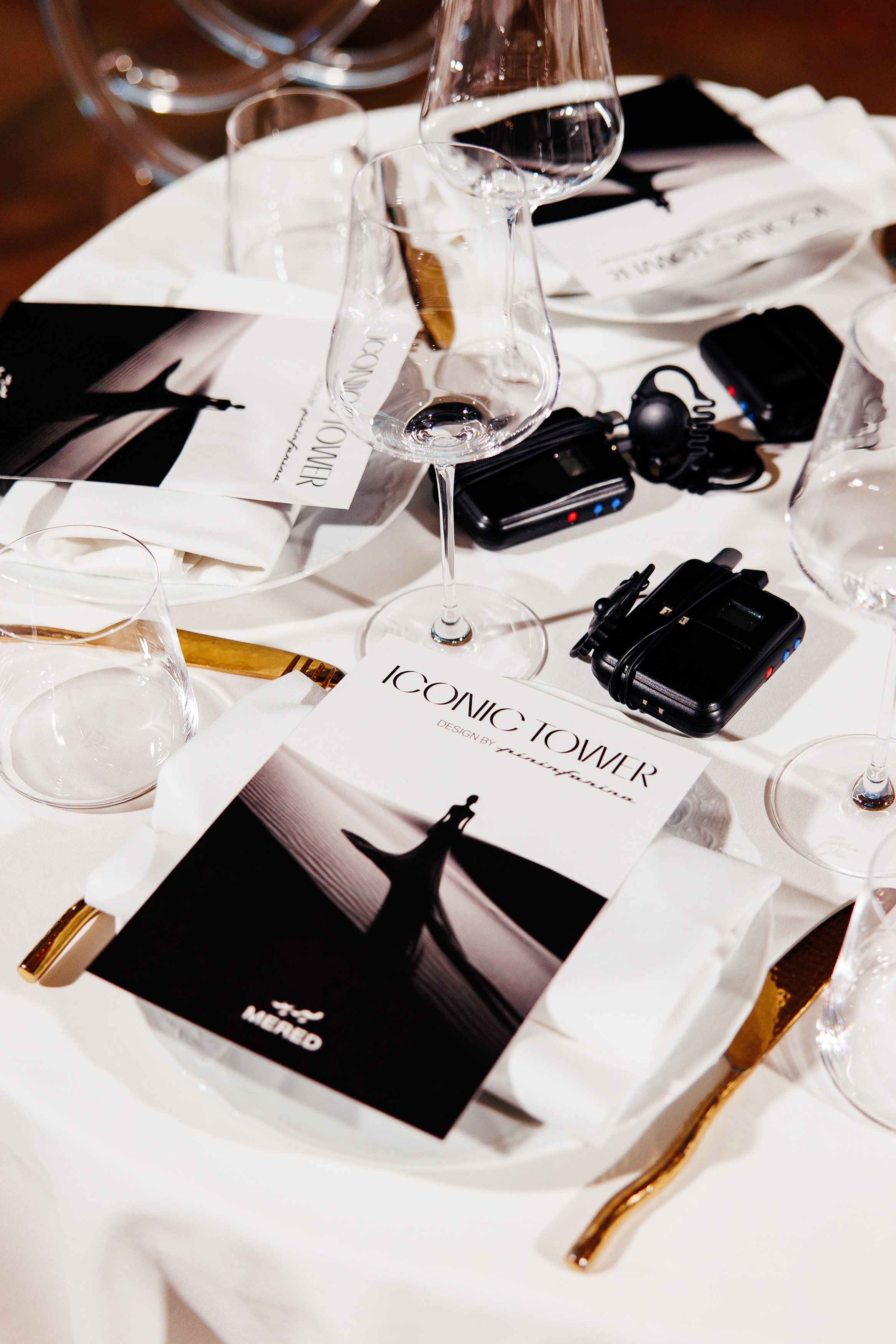 ICONIC TOWER. Фотограф в Москве Алексей Виноградов