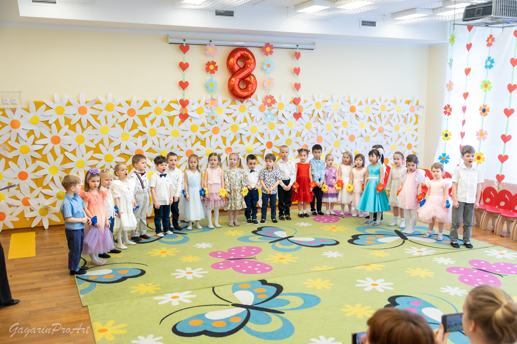 Фотограф в детский сад на утренник и праздник. GagarinProArt