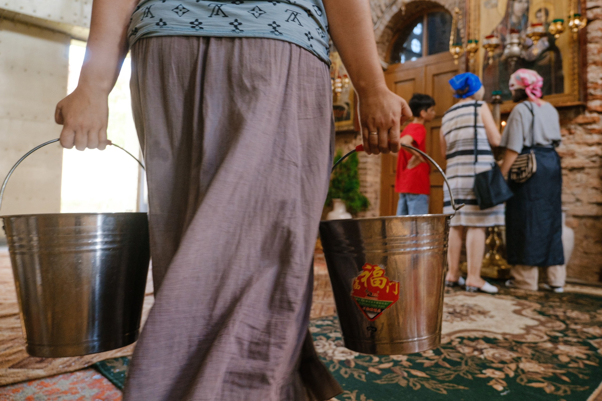 Драндский собор. Семейный фотограф на крещение и венчание