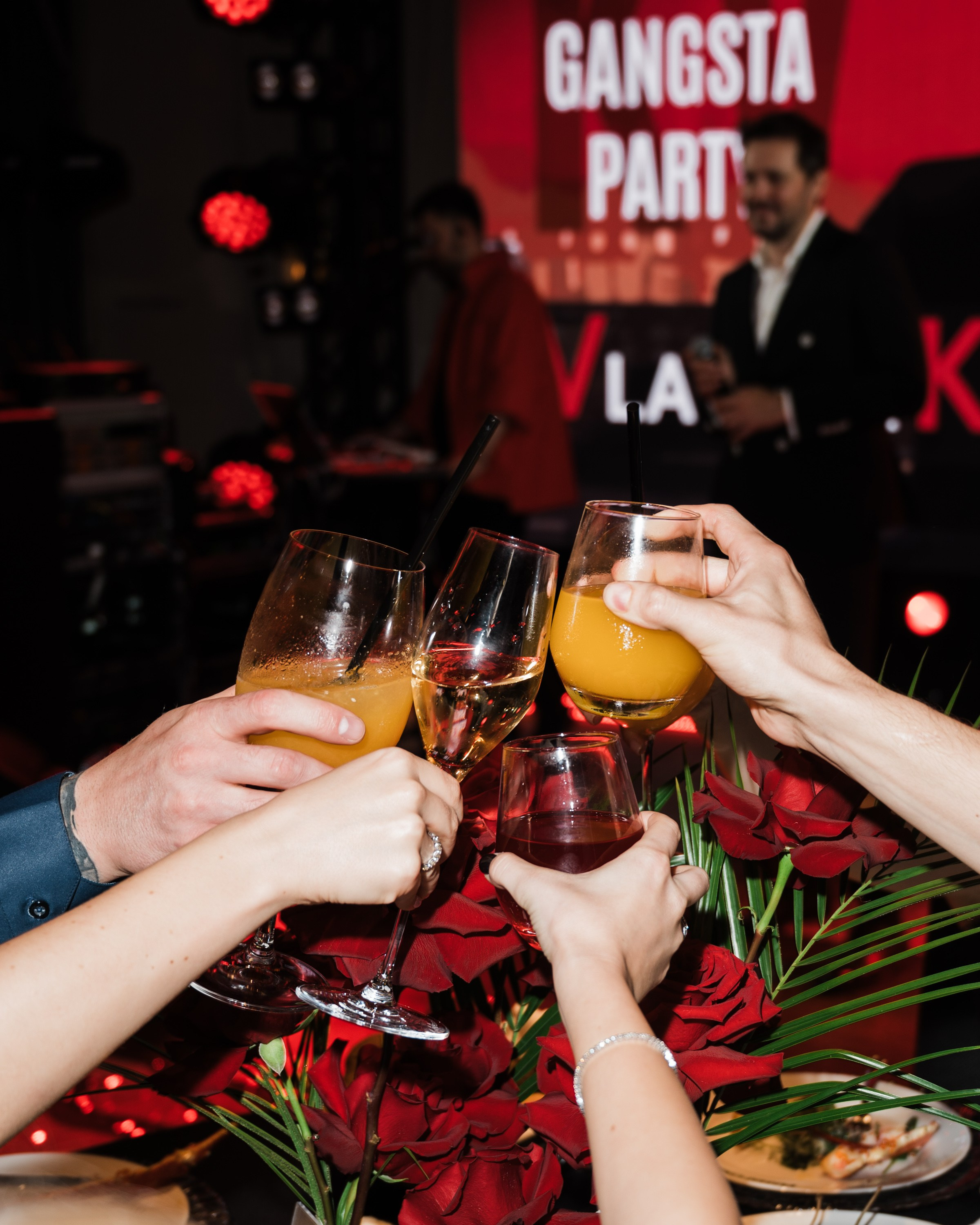 Репортажный фотограф на корпоратив и другие мероприятия. Свадебный и семейный фотограф в Краснодаре Марина Стёпа