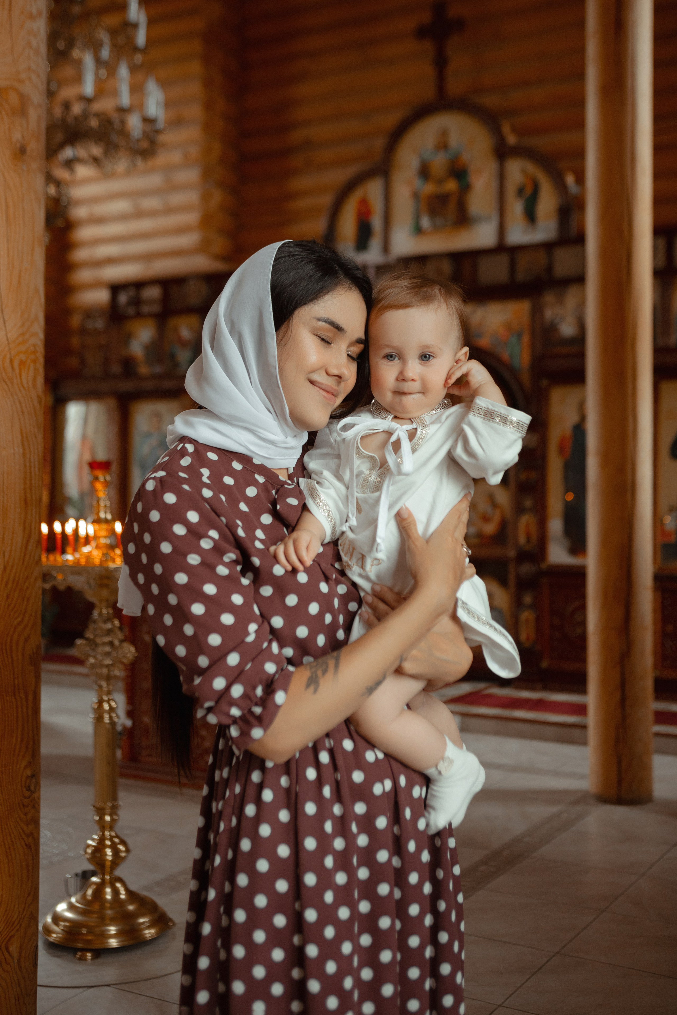 Крещение Александра Храм блаженной Матроны Московской. Фотограф новорожденных Оренбург Оксана Трофимова
