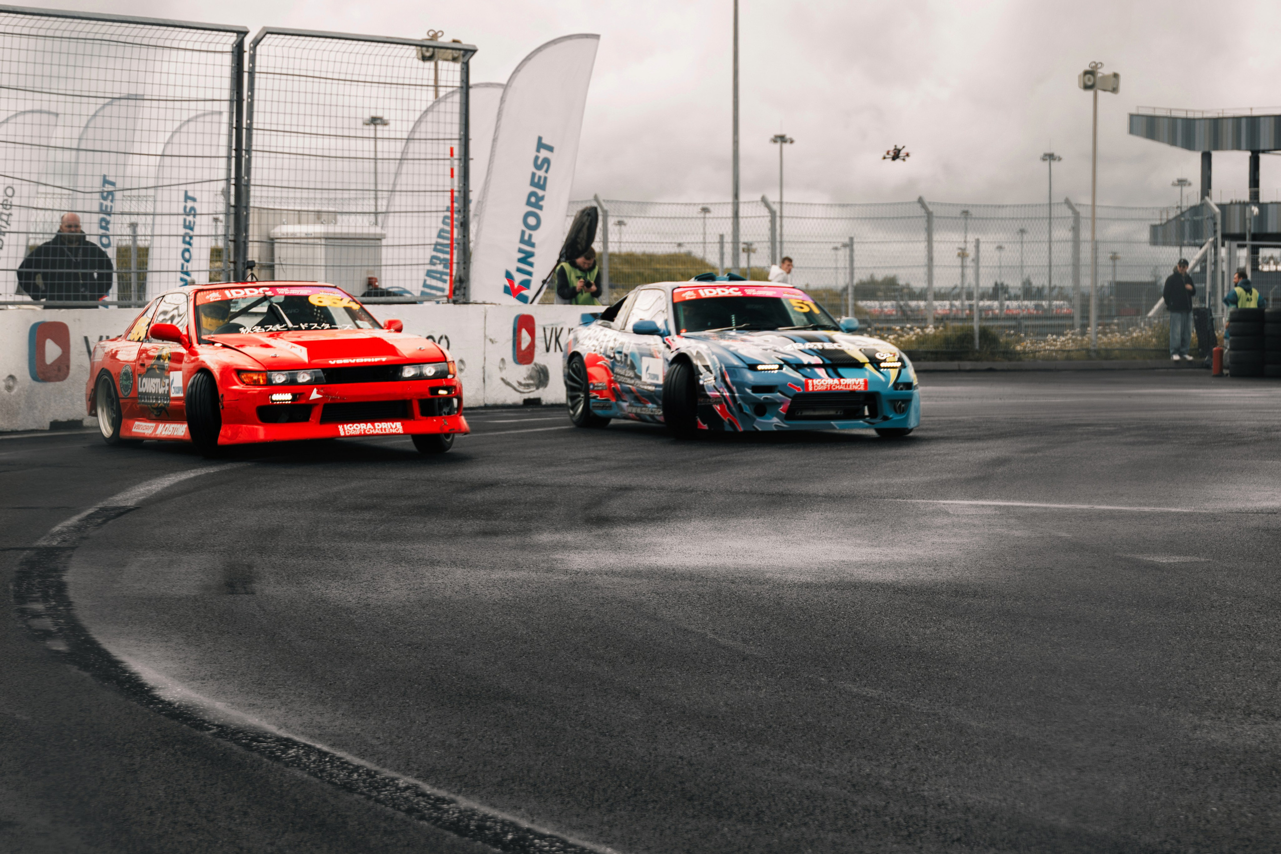 IDDC Этап 2: Бетонный Колизей и блогеры в деле