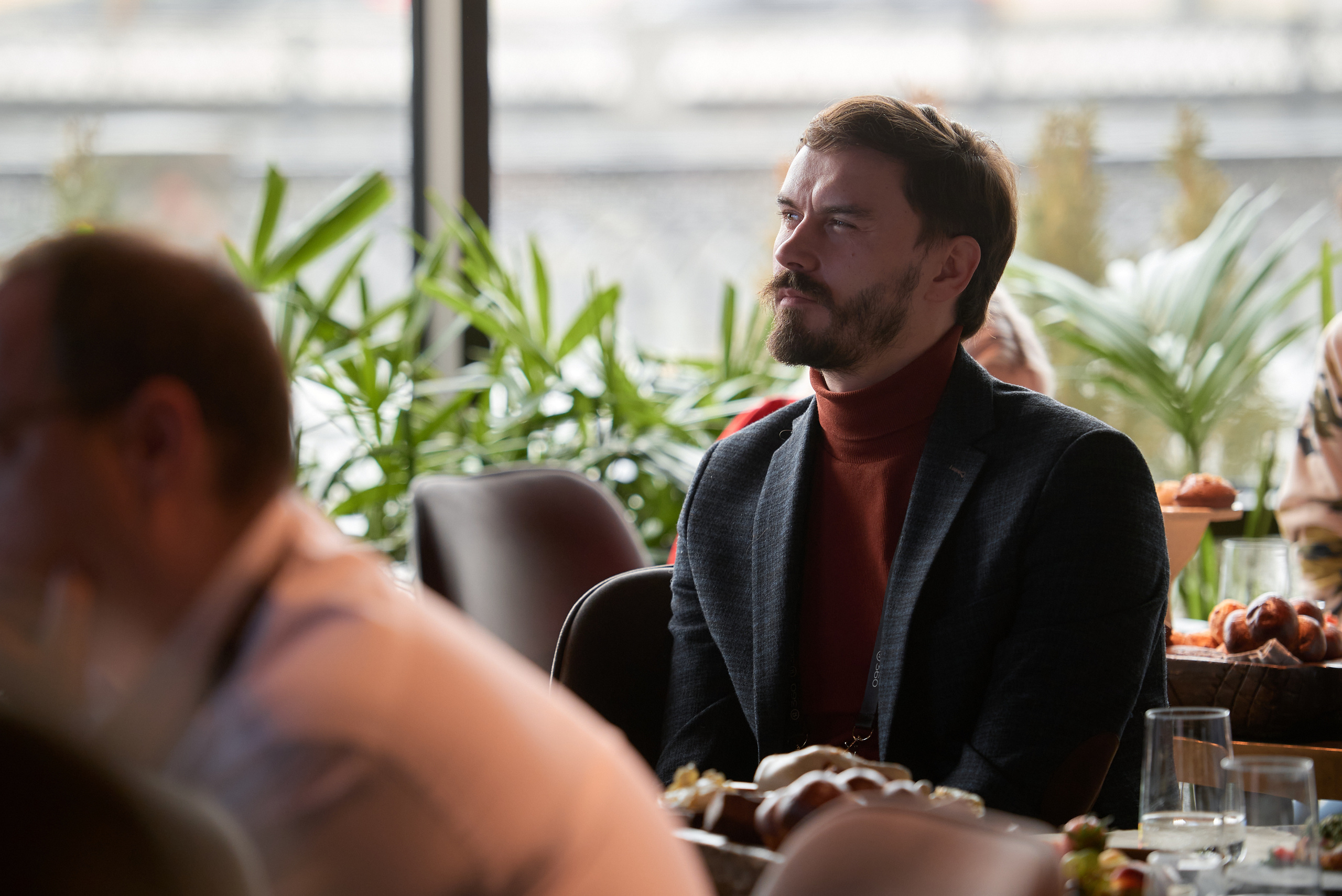 Репортажная фотосъёмка бизнес завтрака для Яндекс 360. Репортажный фотограф в Москве, Сергей Торунов