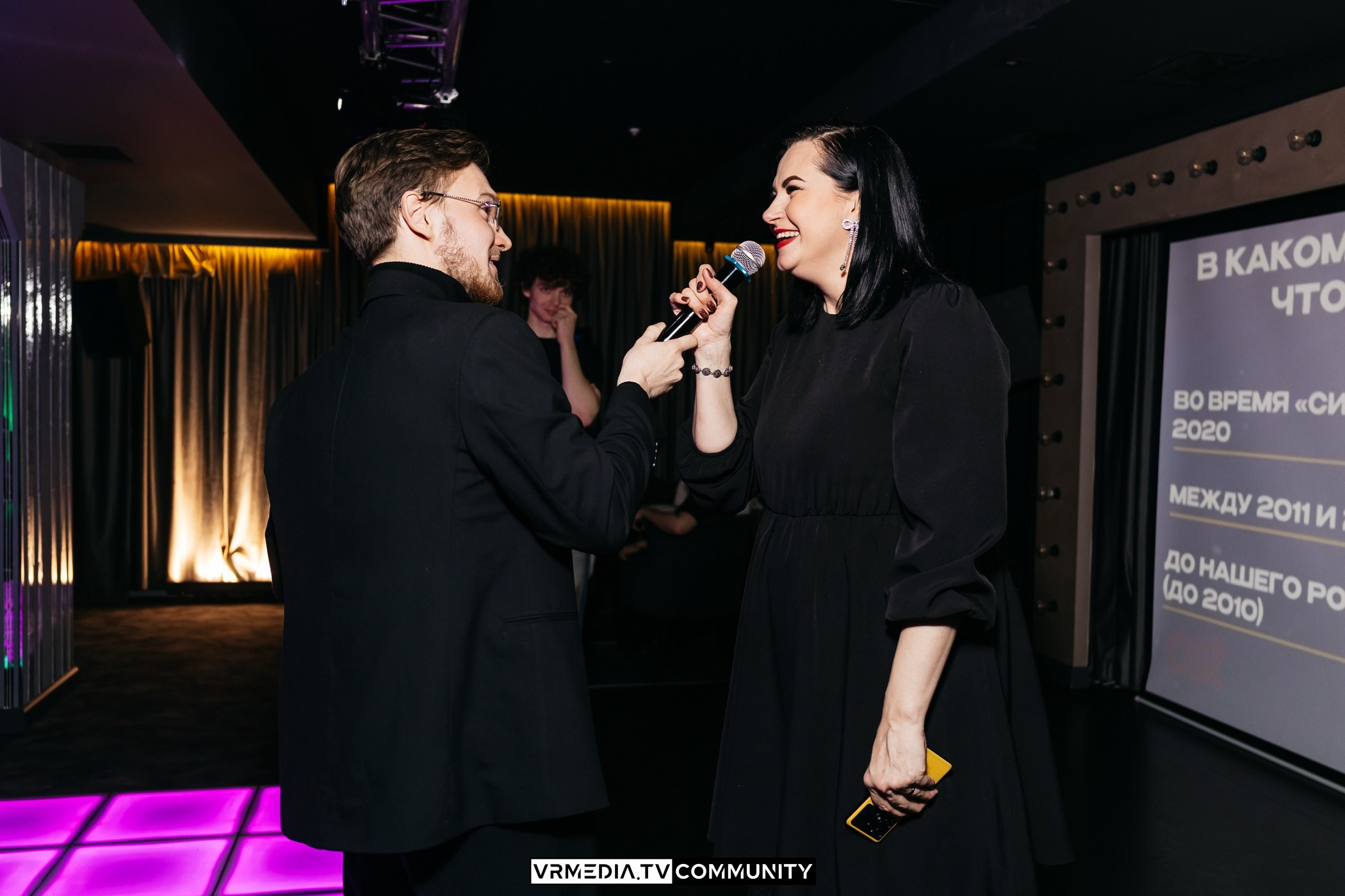 Вечер в караоке-баре «Volna»