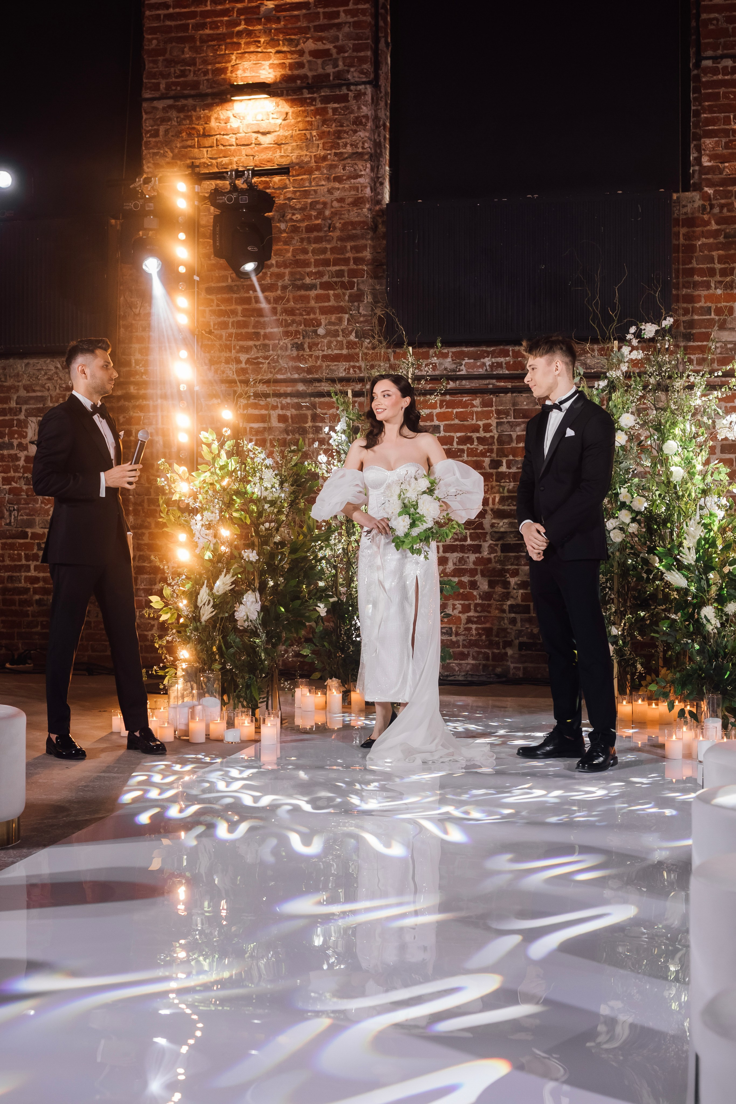 Мария и Алексей. Лофт. Свадебный и семейный фотограф в Москве Евгения Лисина