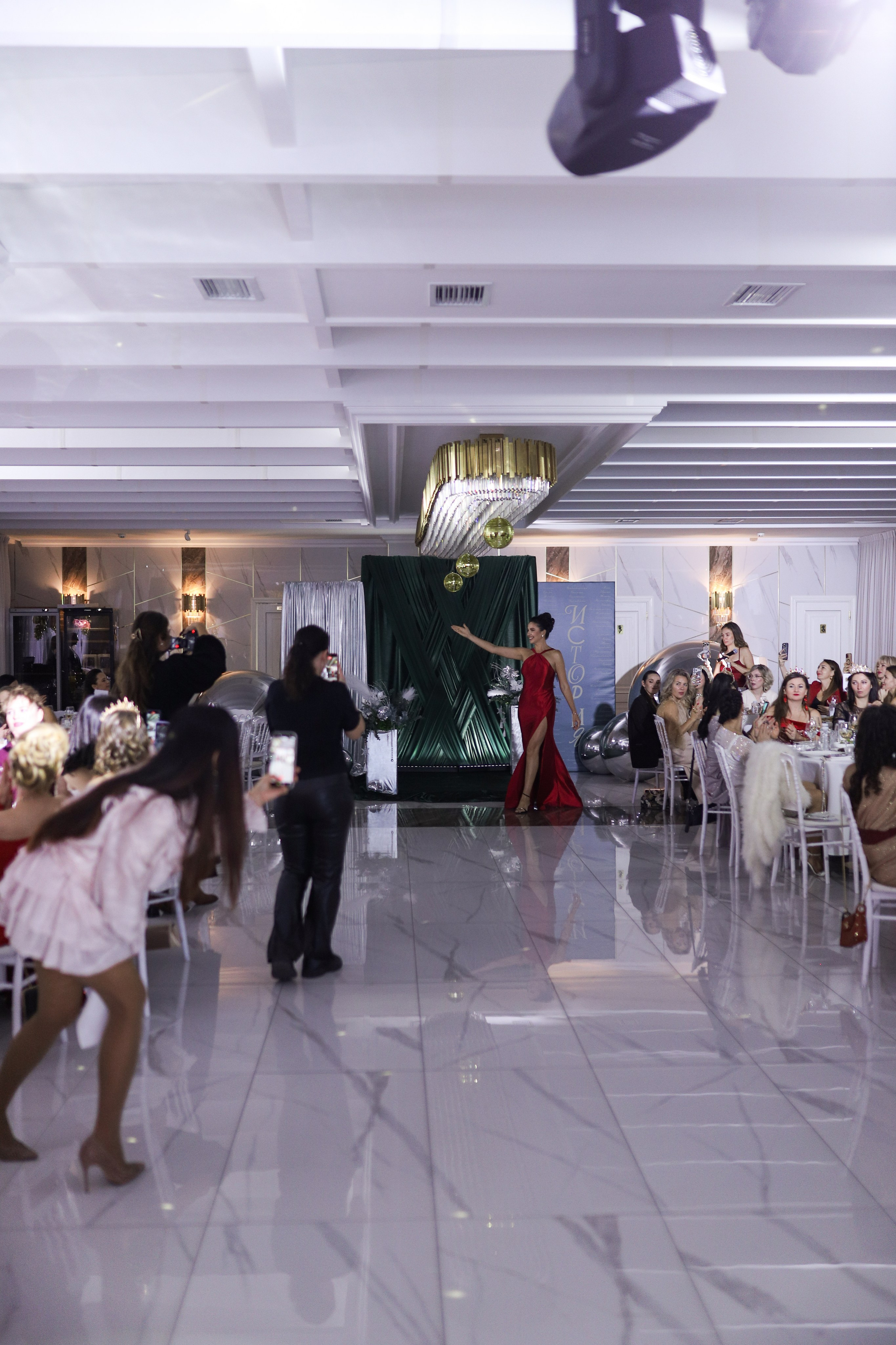 Новогодний корпоратив