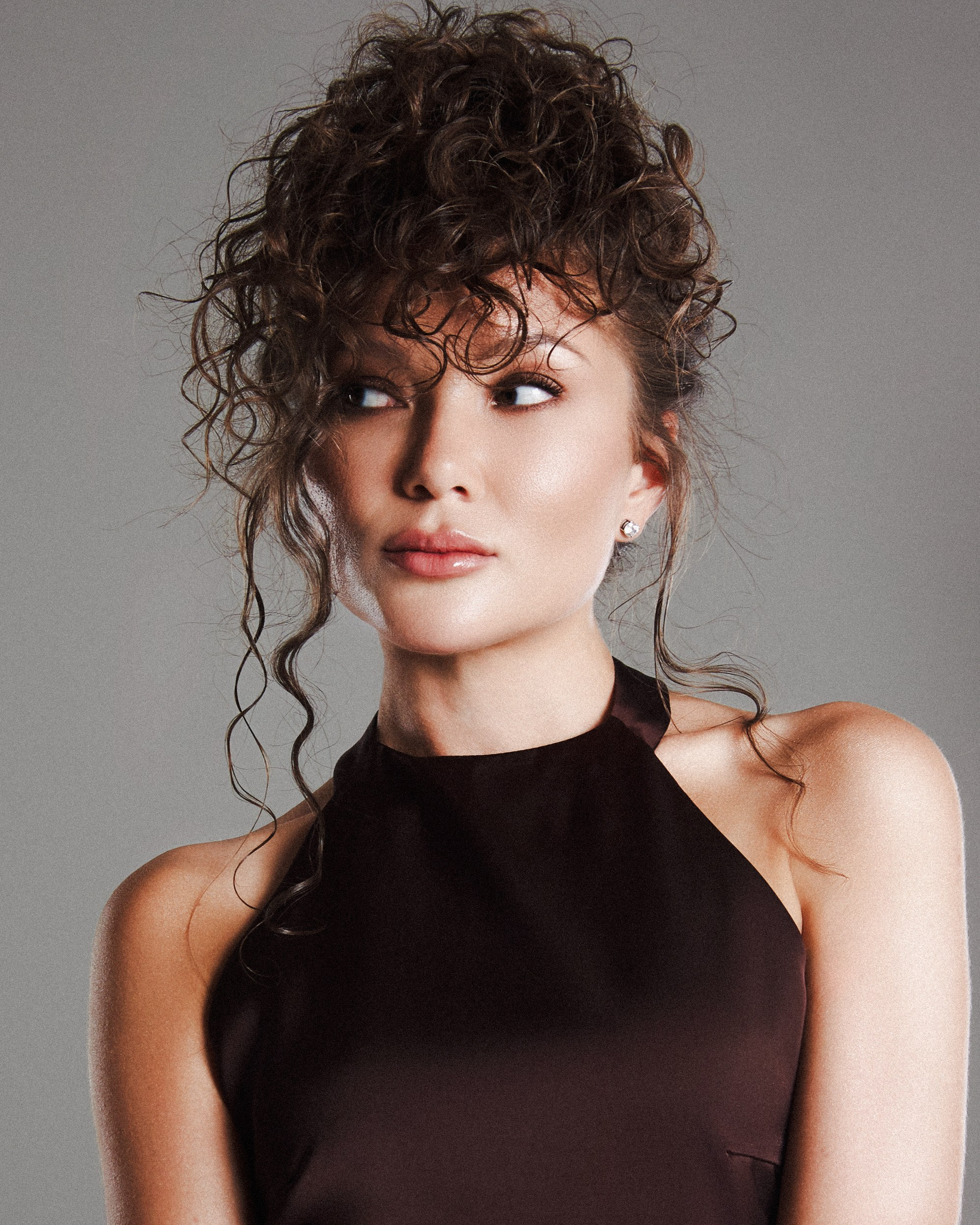 INDIVIDUAL & CREATIVE. VERONIKA TIKHOMIROVA | PHOTOGRAPHER