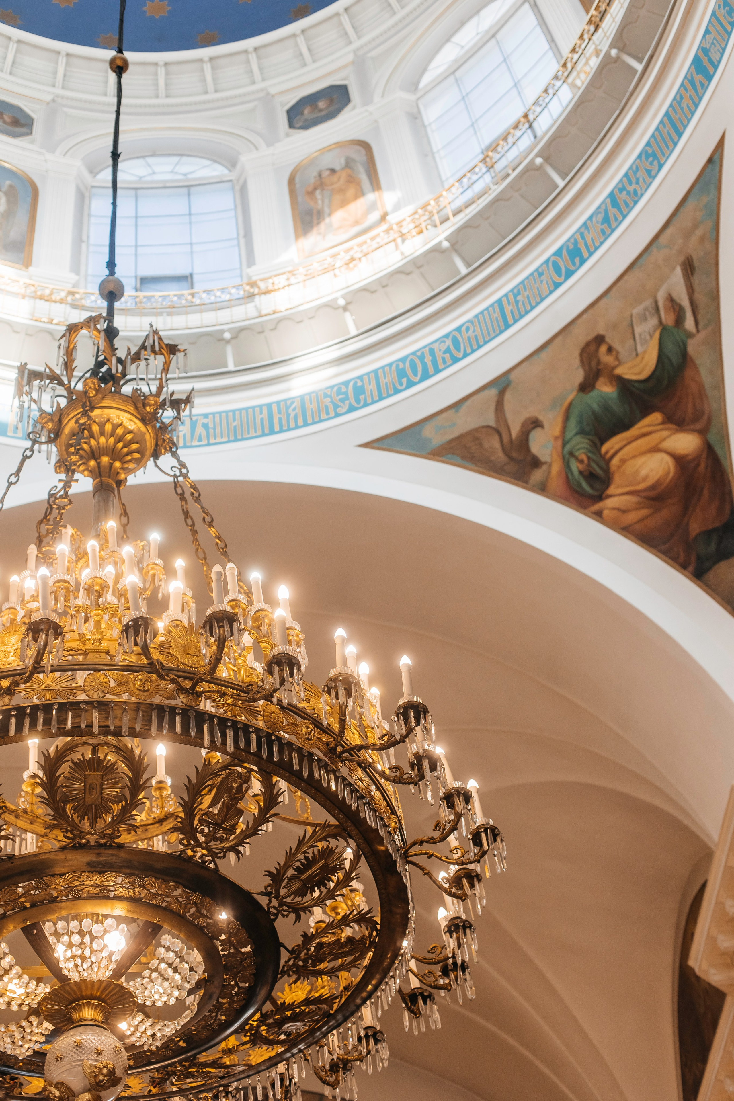 Крещение. Репортажный фотограф в Санкт-Петербурге СПБ Алиса Ческидова на ваше мероприятие