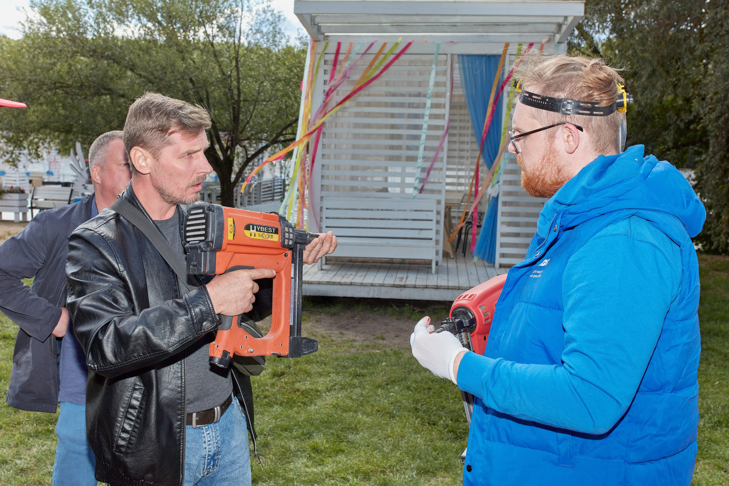 Форм электромонтажников Rexant и Kranz. Коммерческий фотограф в Москве Павел Володин — фотосъемка для бизнеса